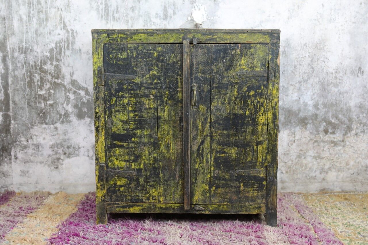 Indian sideboard 2 door