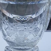 Vase cristal taillé forme Médicis