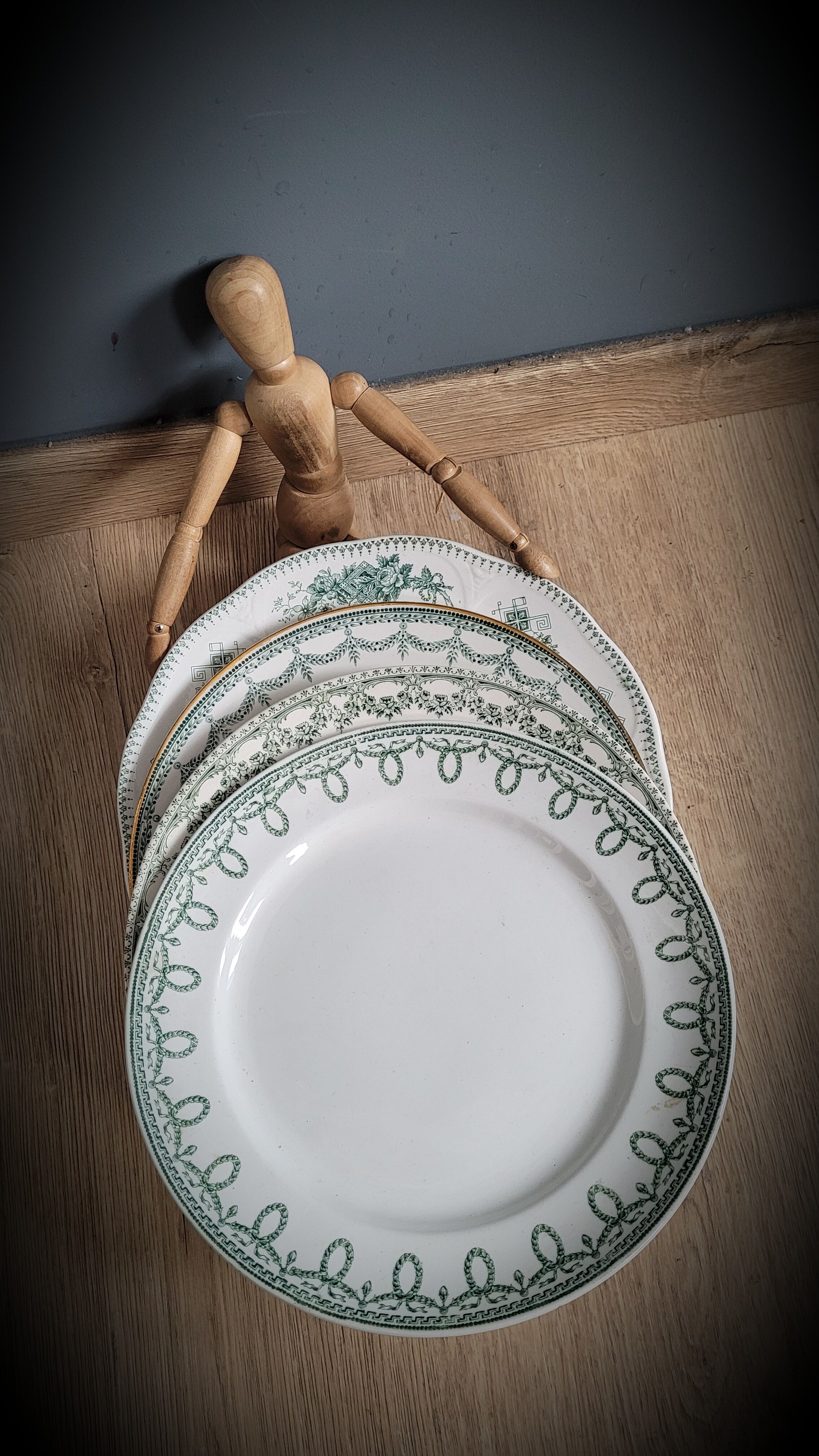 Set of 4 mismatched green plates