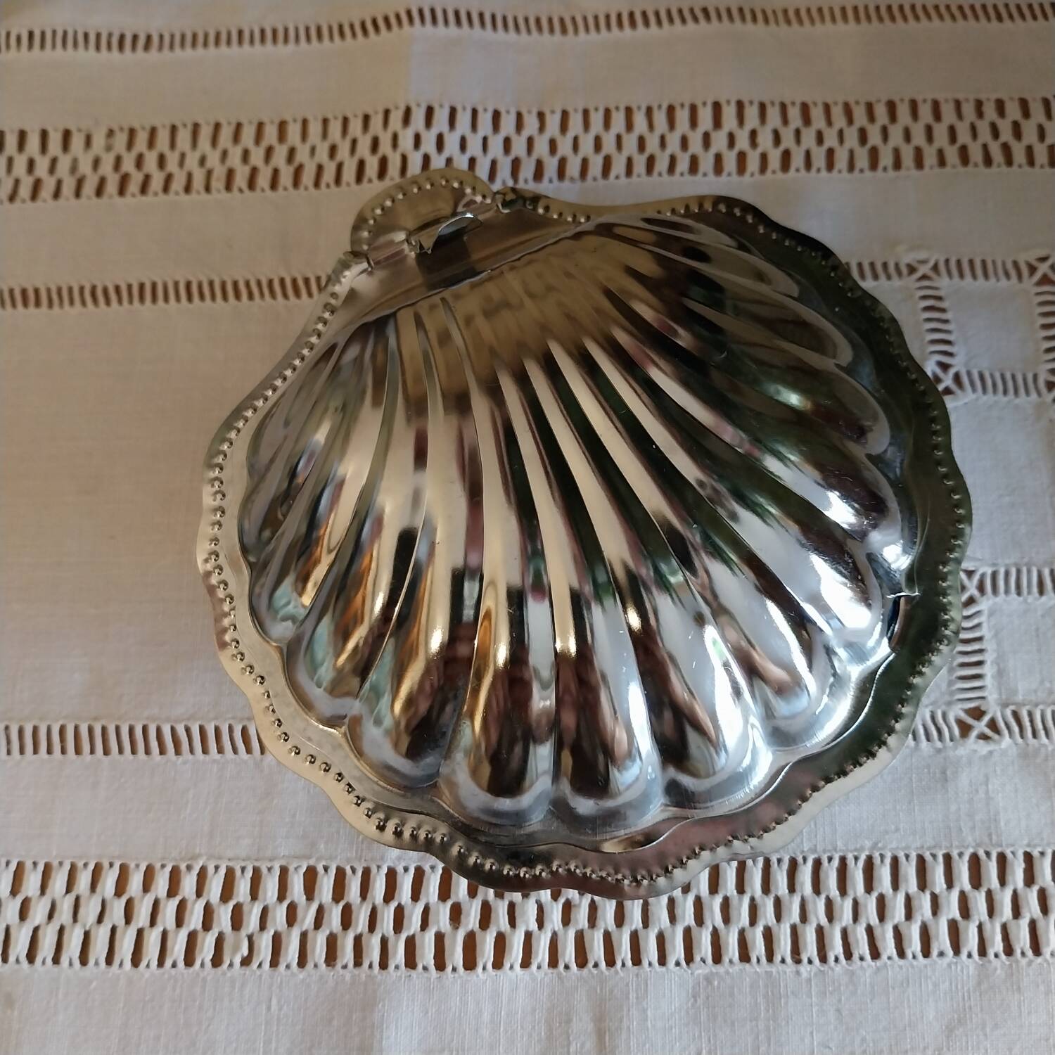 Beurrier vintage en forme de coquille de st Jacques