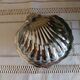 Beurrier vintage en forme de coquille de st Jacques