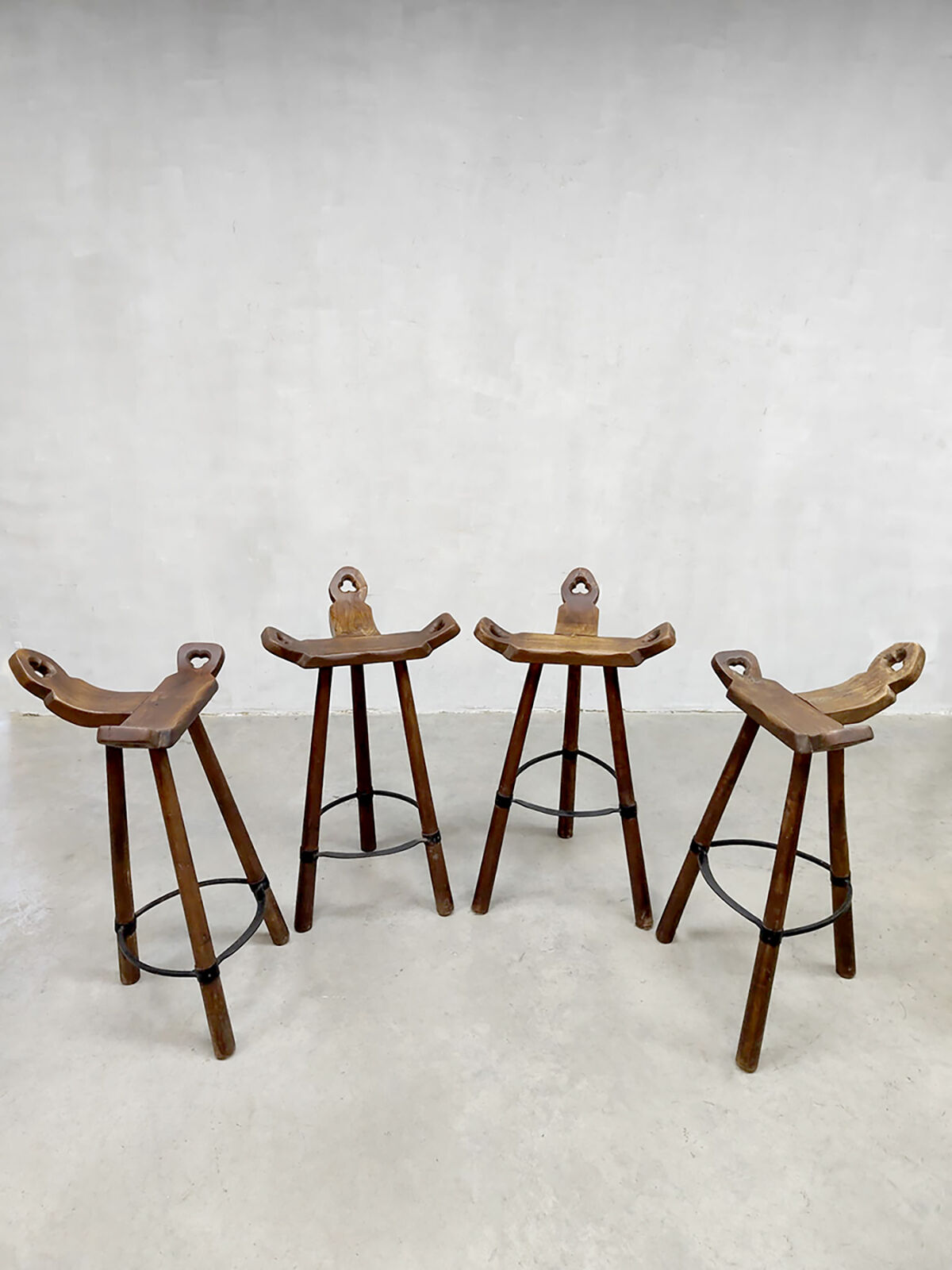 Tripod vintage brutalist spanish barstools