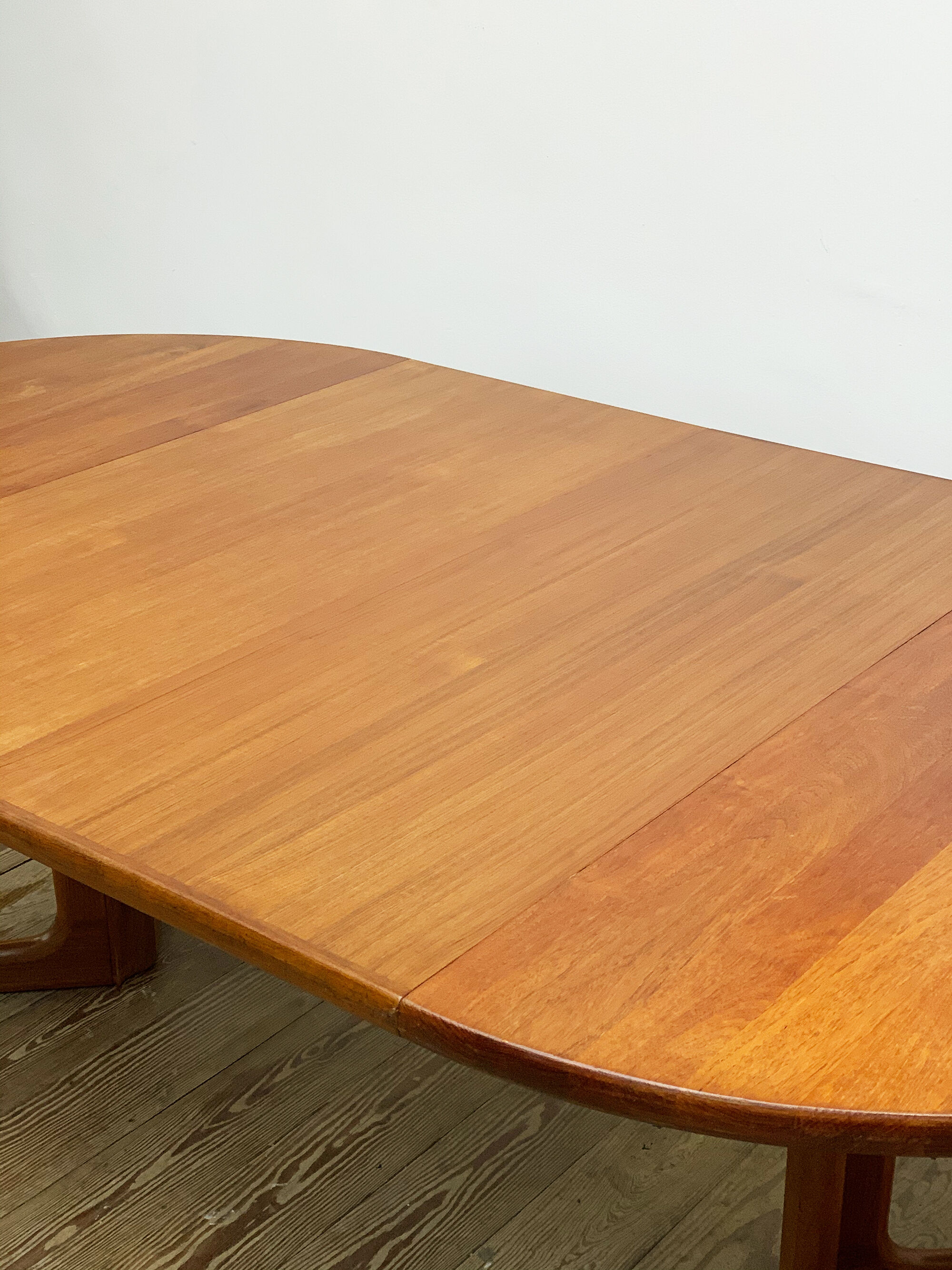 Extendable round mid century teak dining table, 1950s, Denmark