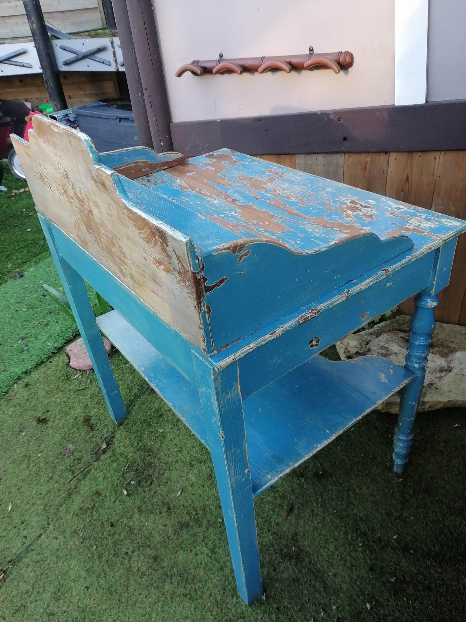 Toilet cabinet used in office