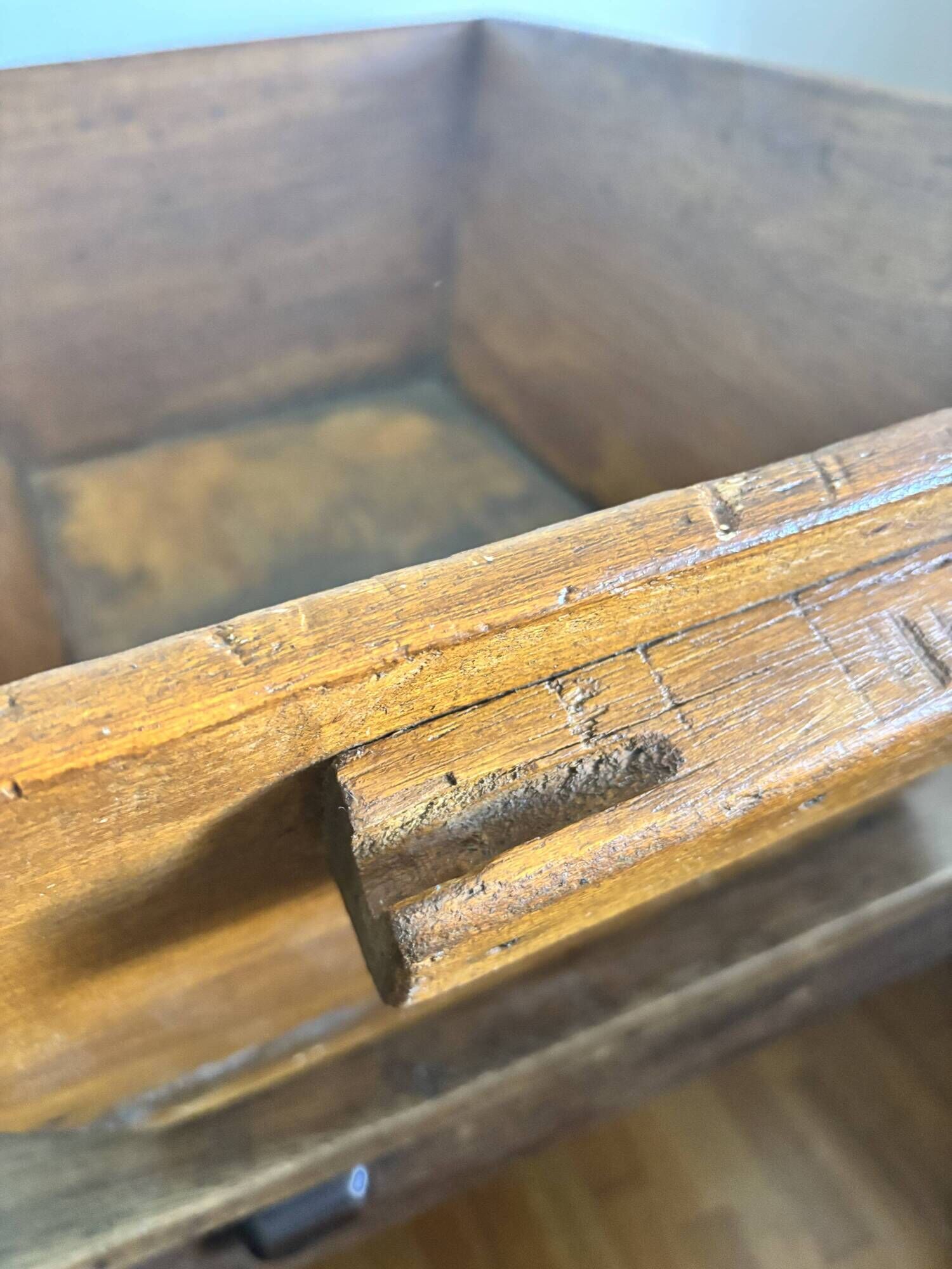Large vintage wooden dough trough – 65 × 50 cm