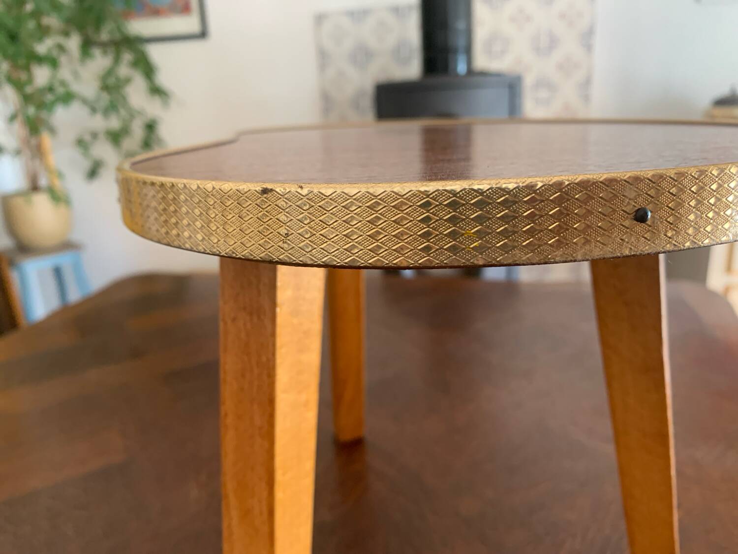 Tripod plant holder