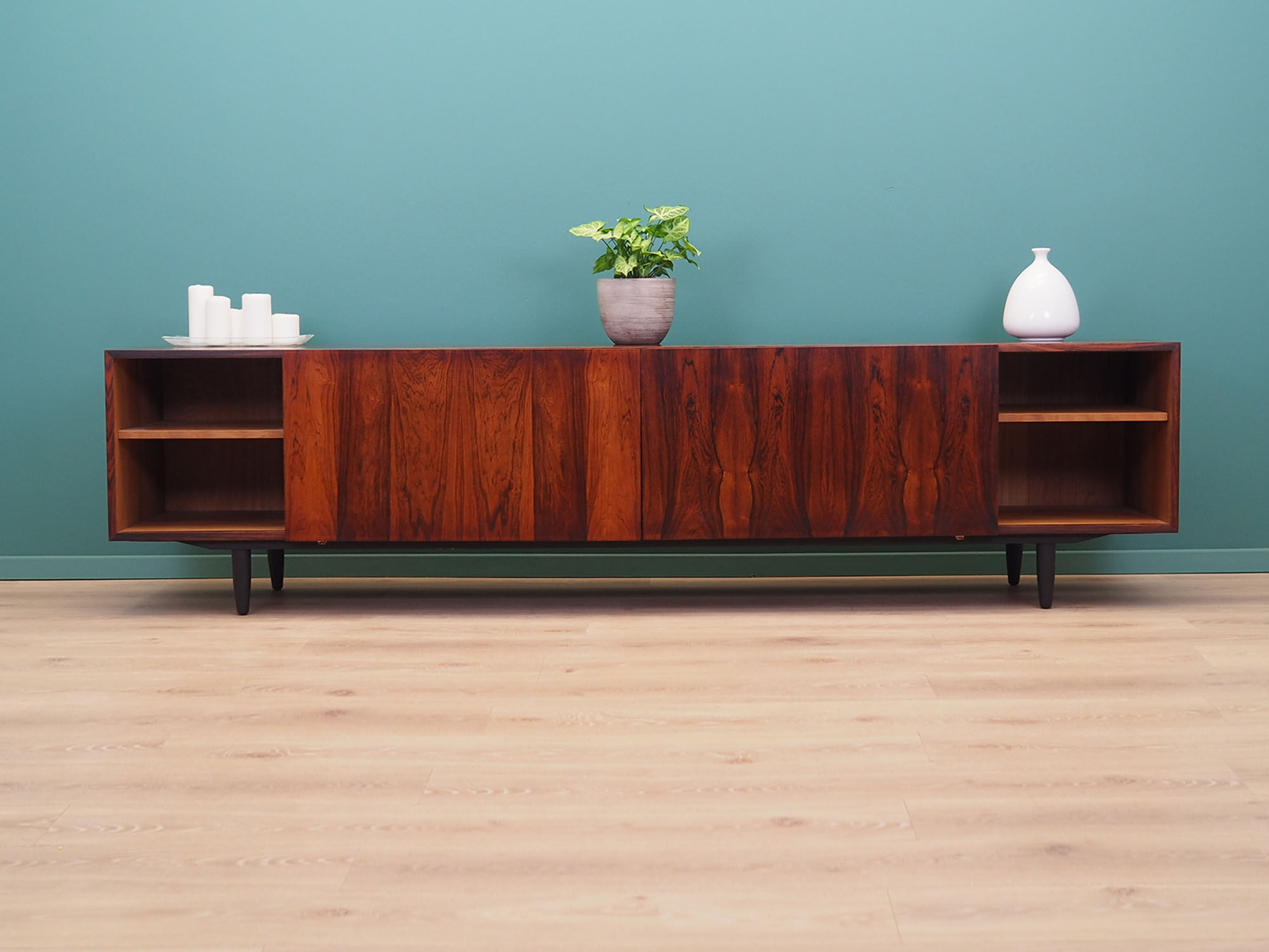 Rosewood sideboard, 70s, Danish design, designer: Ib Kofod Larsen