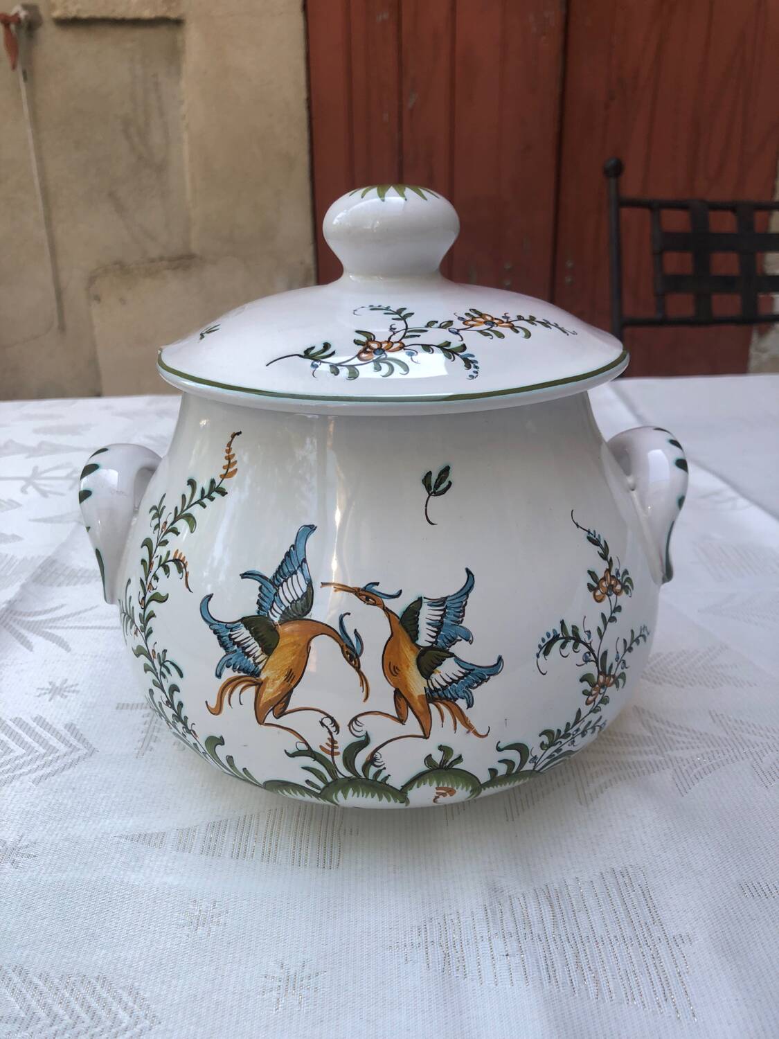 Vegetable dish or soup tureen in Moustiers earthenware signed LALLIER