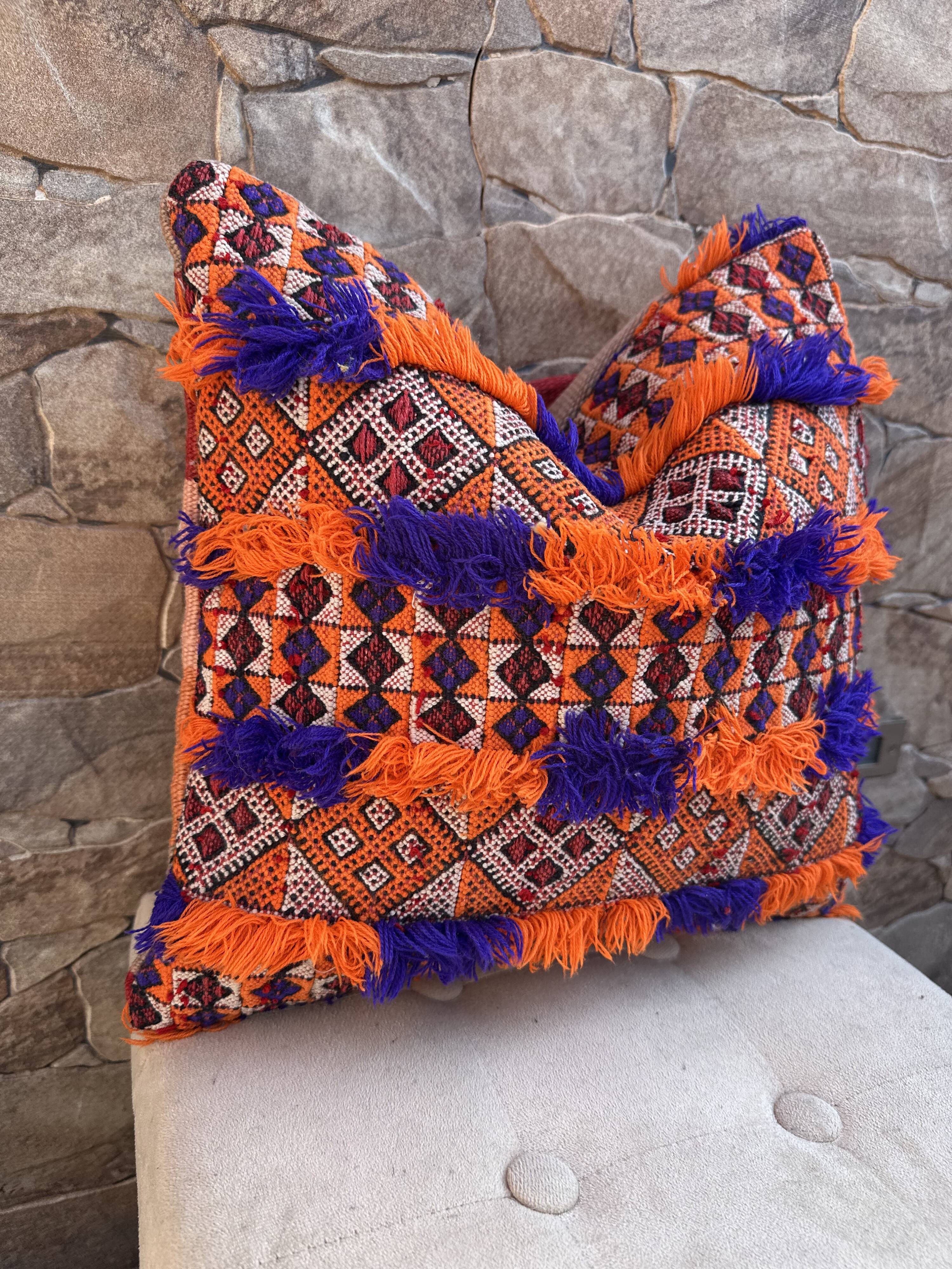 Vintage Moroccan Berber wool cushion cover