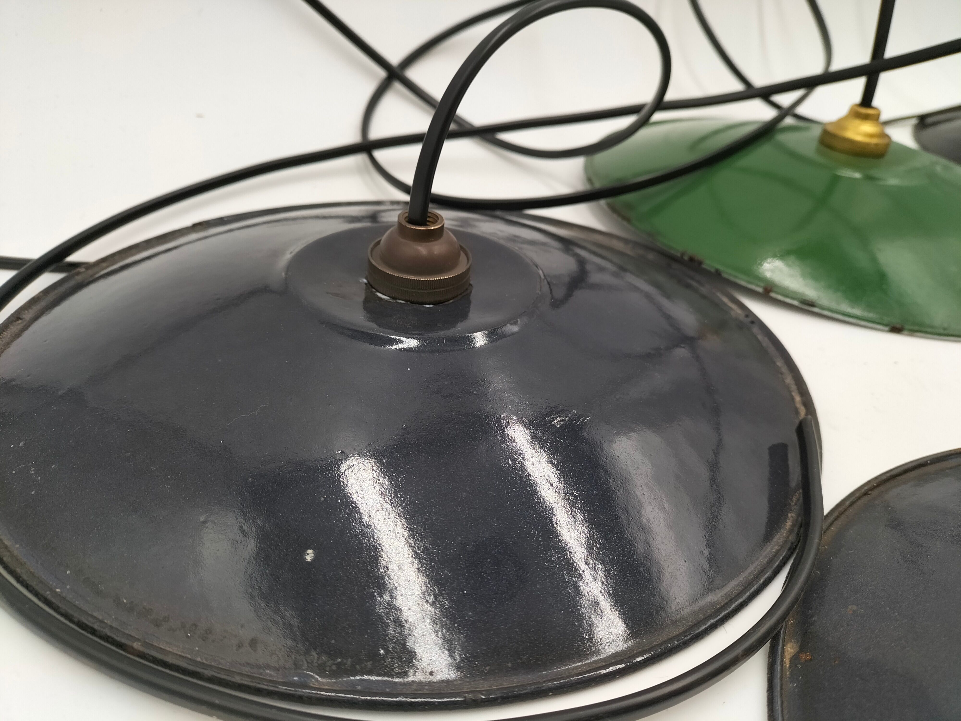 Enamelled old lamp series