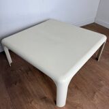 Table basse Vico Magistretti modèle Demetrio 70 pour Artemide
