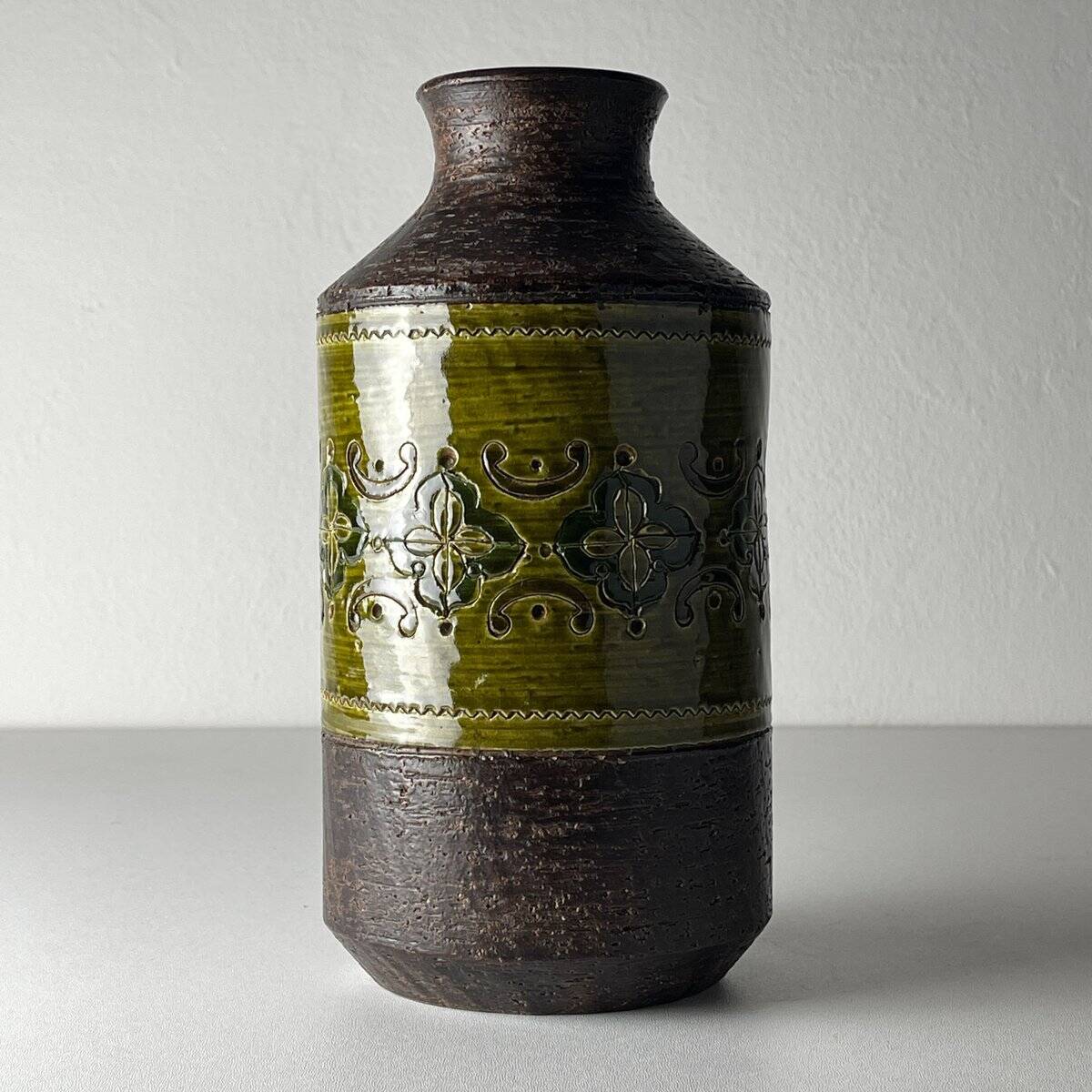 Vintage ceramic vase by Aldo Londi for Bitossi, Italy, 1970s.