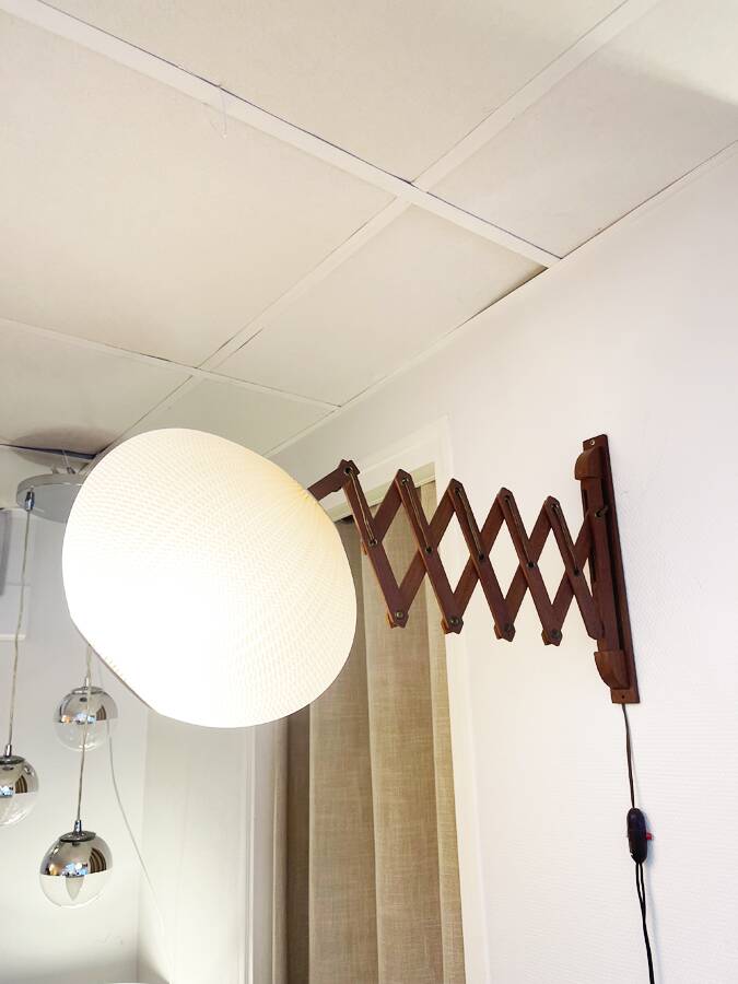 Scandinavian teak accordion wall lamp – 1960s cocoon shade