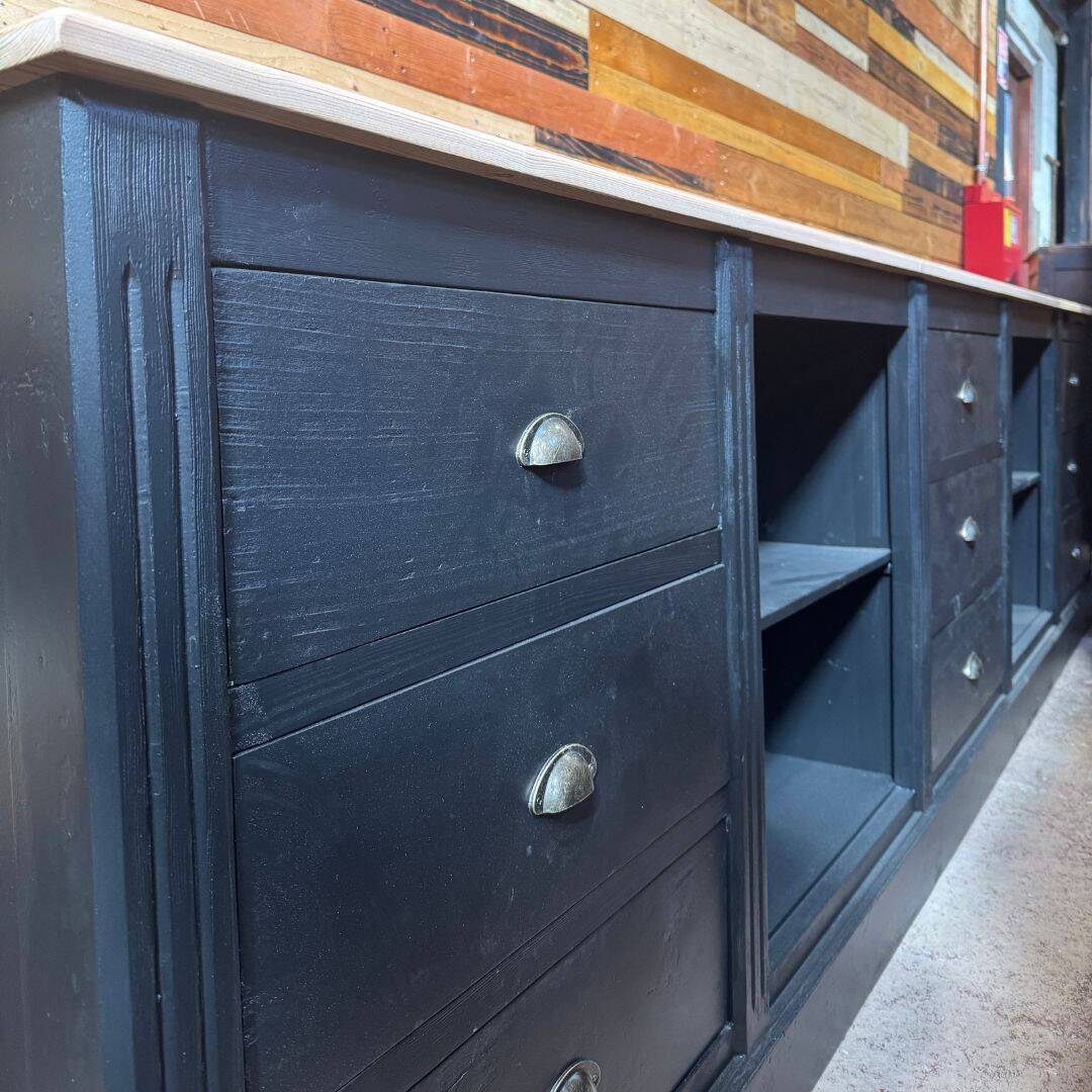 Grand meuble de métier totalement restauré et relooké