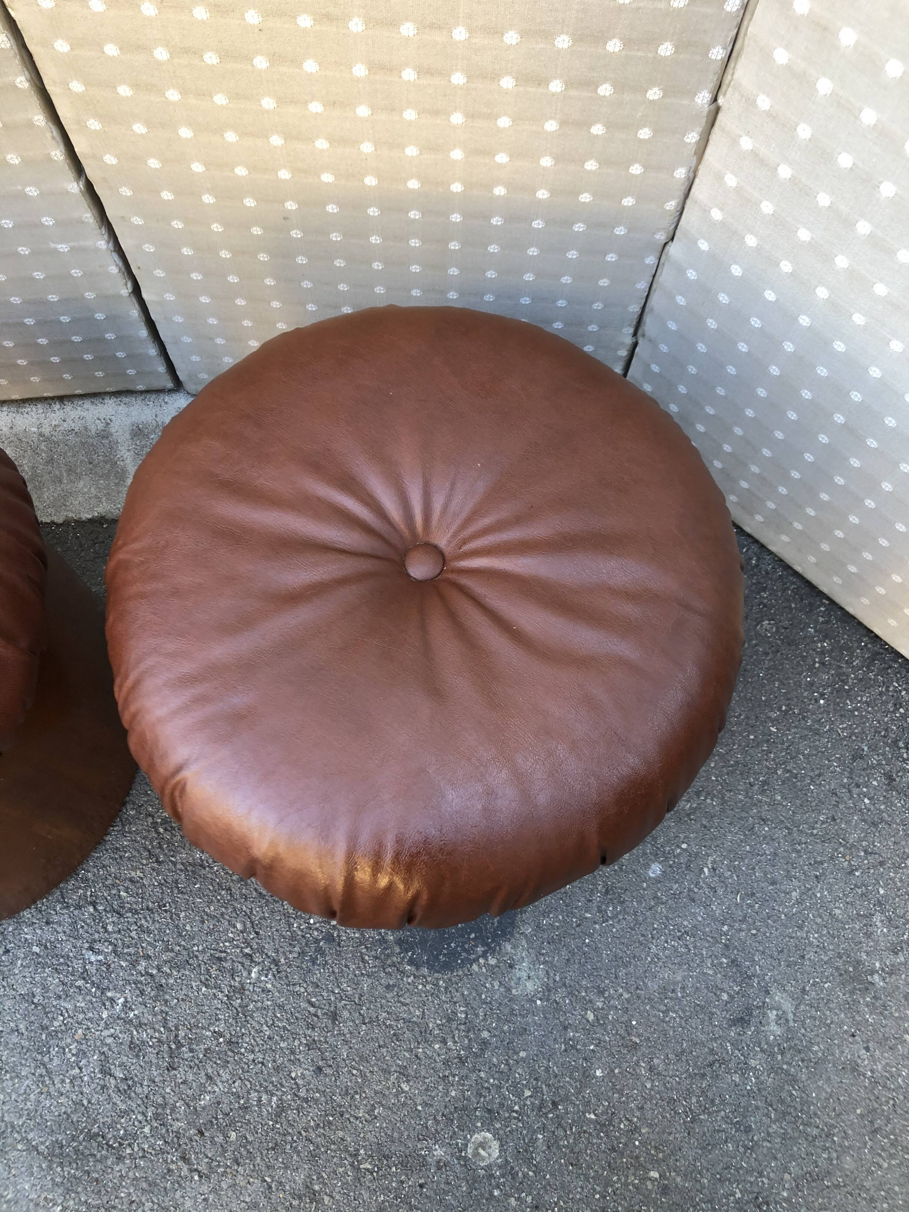 Pair of round poufs from the 1970s