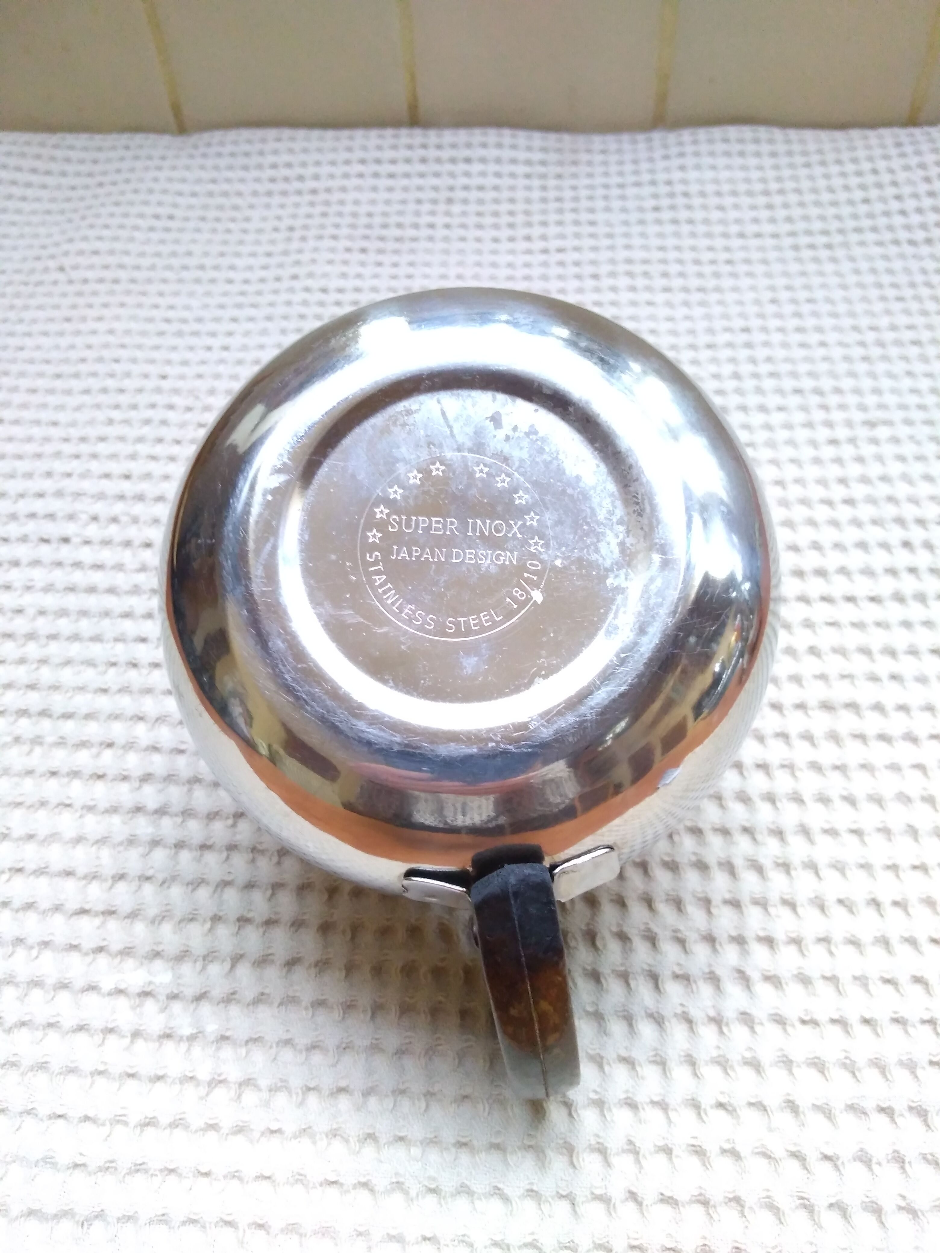 Stainless individual teapot