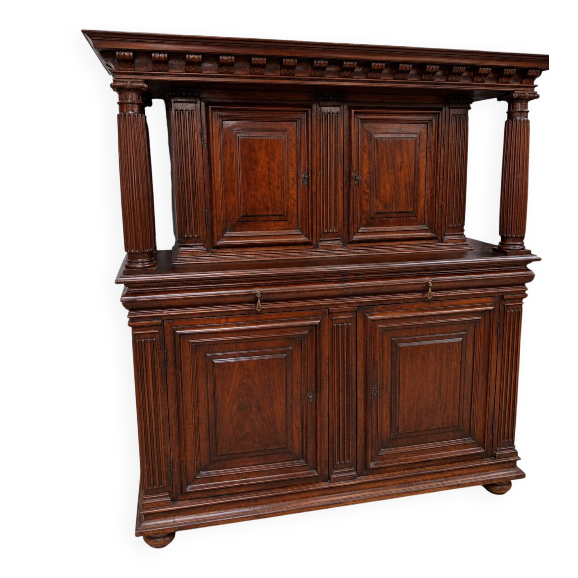 Important two-body buffet cabinet in Renaissance style – 19th century