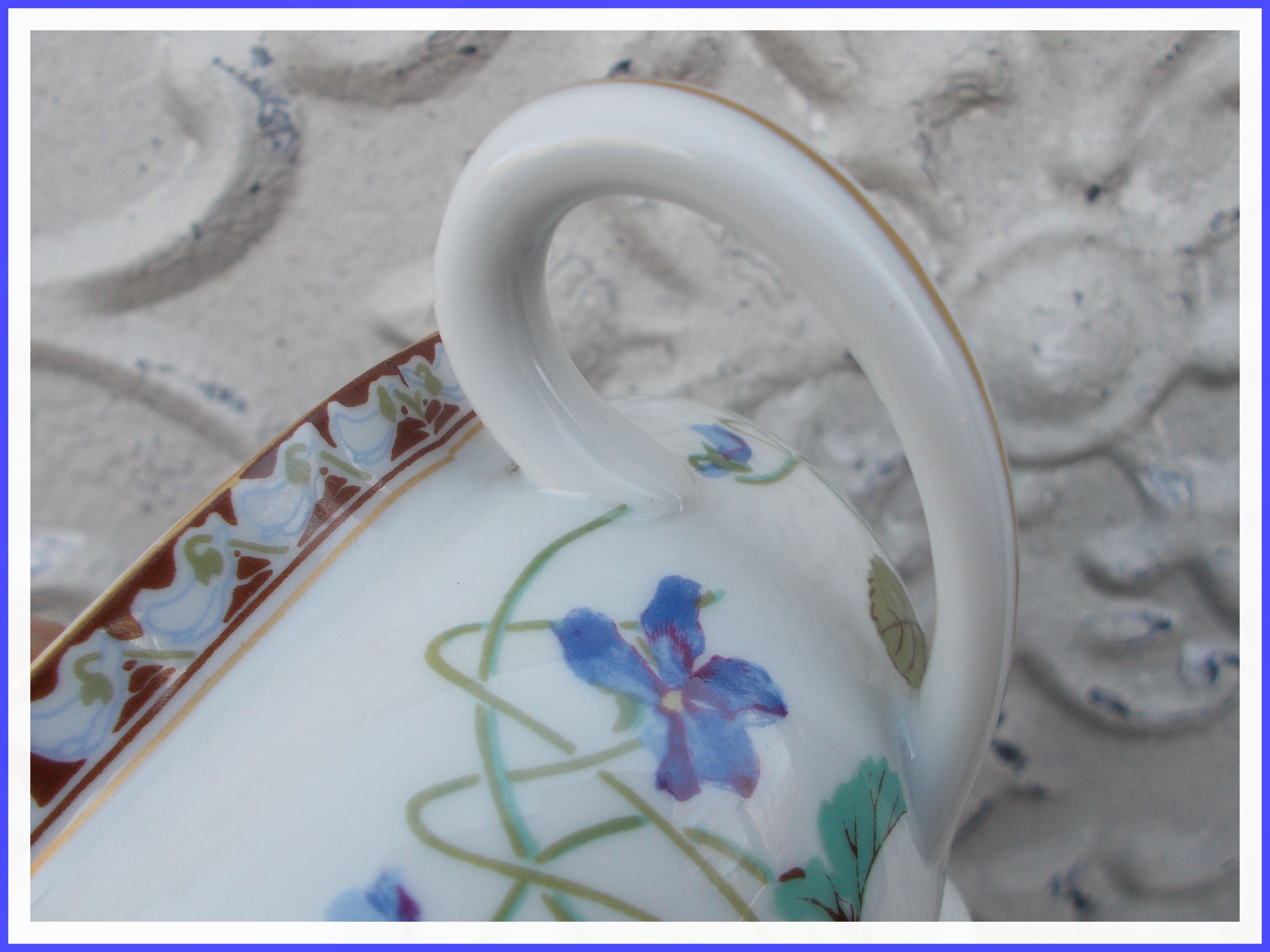 Limoges porcelain sweetener Bernardaud Empress Eugenie
