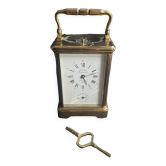 Large travel clock called an officer's clock - Morning alarm clock - L'Épée Corniche 702.51