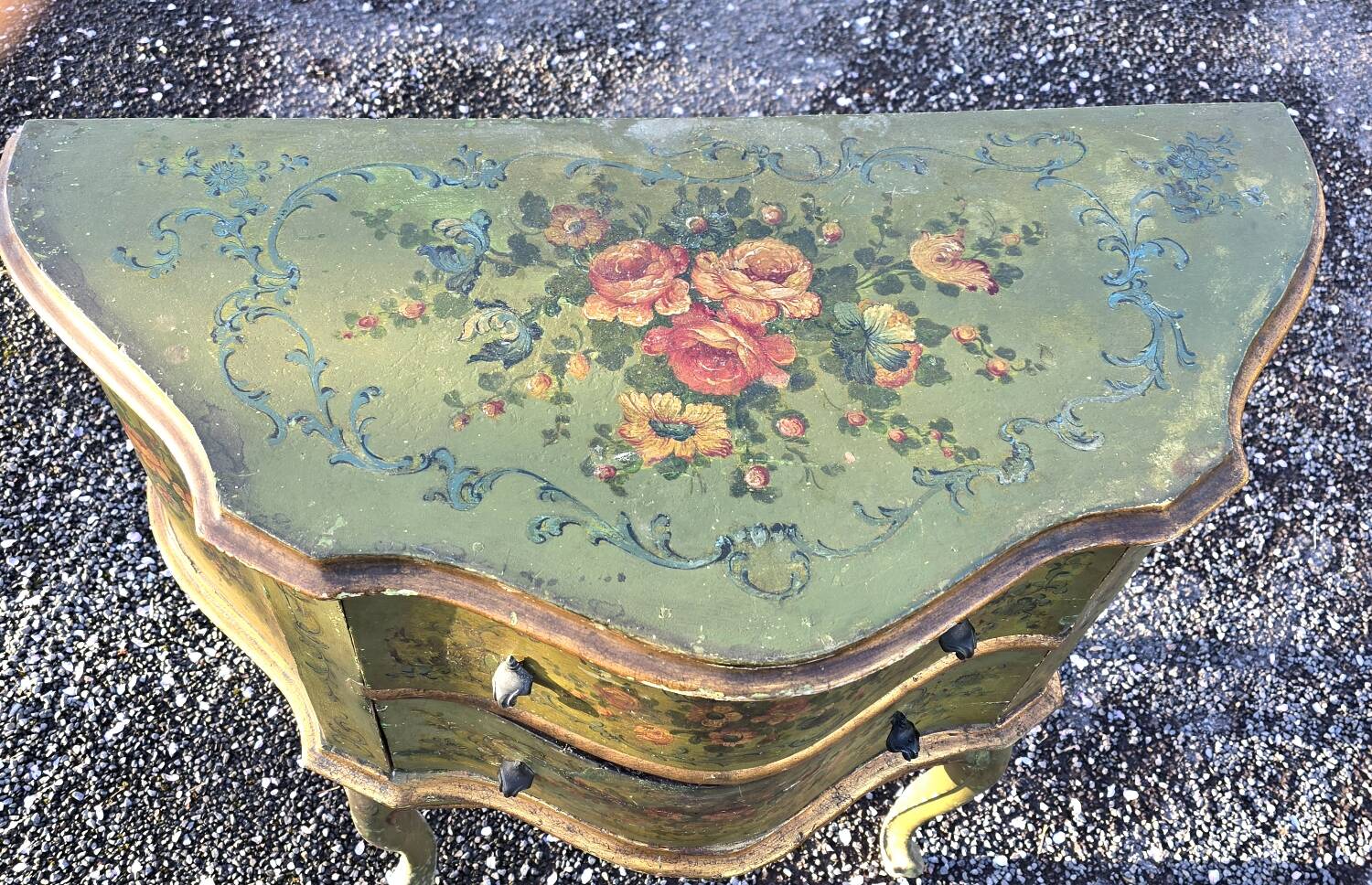 Antique vintage painted chest of drawers