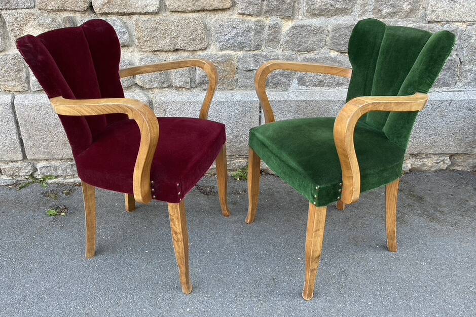 Pair of vintage studded velvet bridge chairs, 1950s