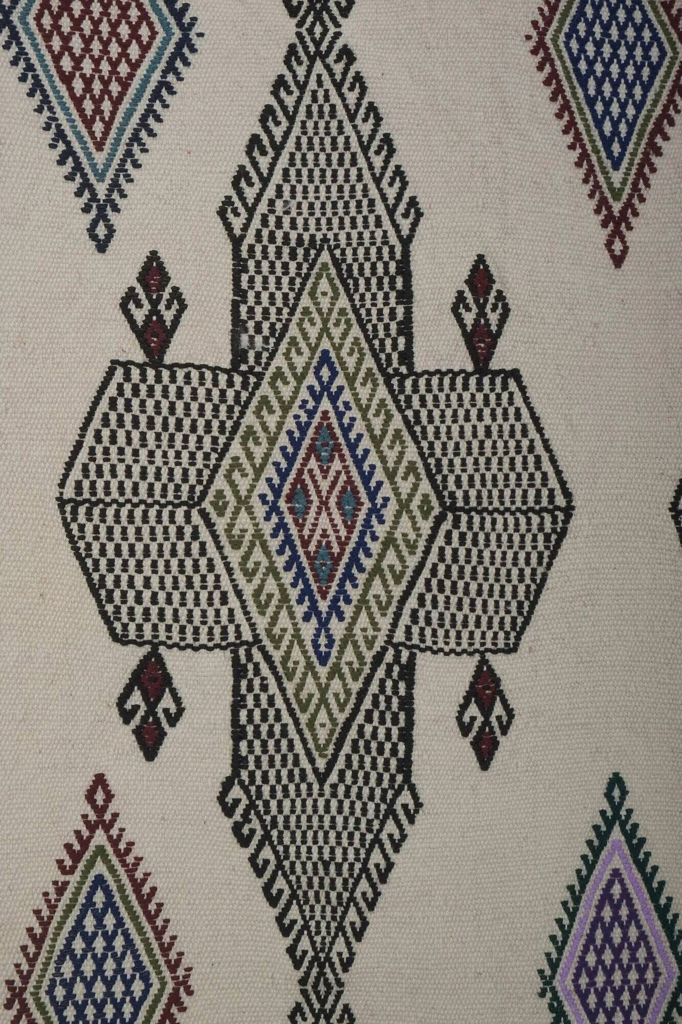 Vintage Turkish handmade rug 180x253 cm