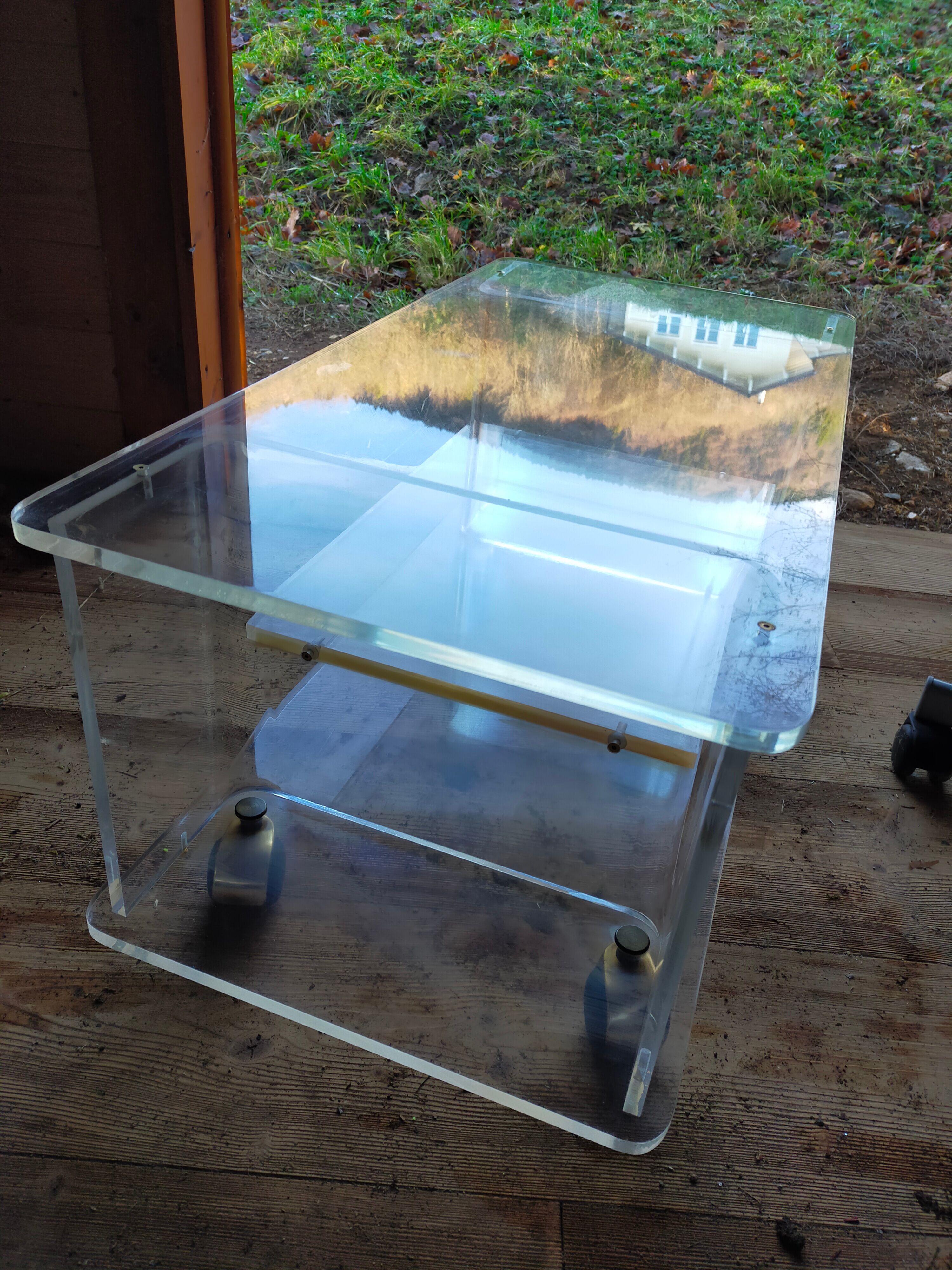 Polycarbonate TV stand "les Invisibles" by Marais