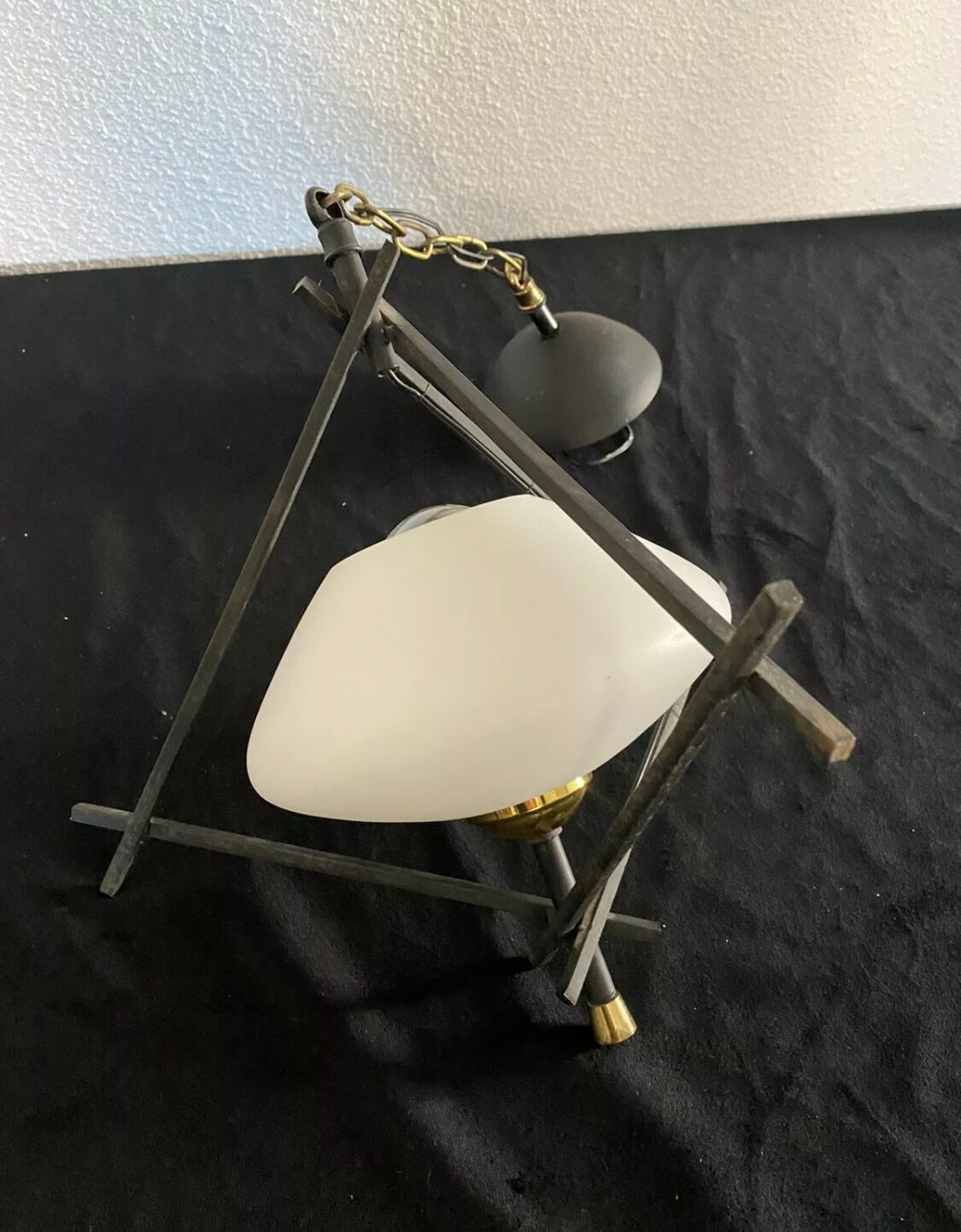 Old lamp opaline and metal house Lunel