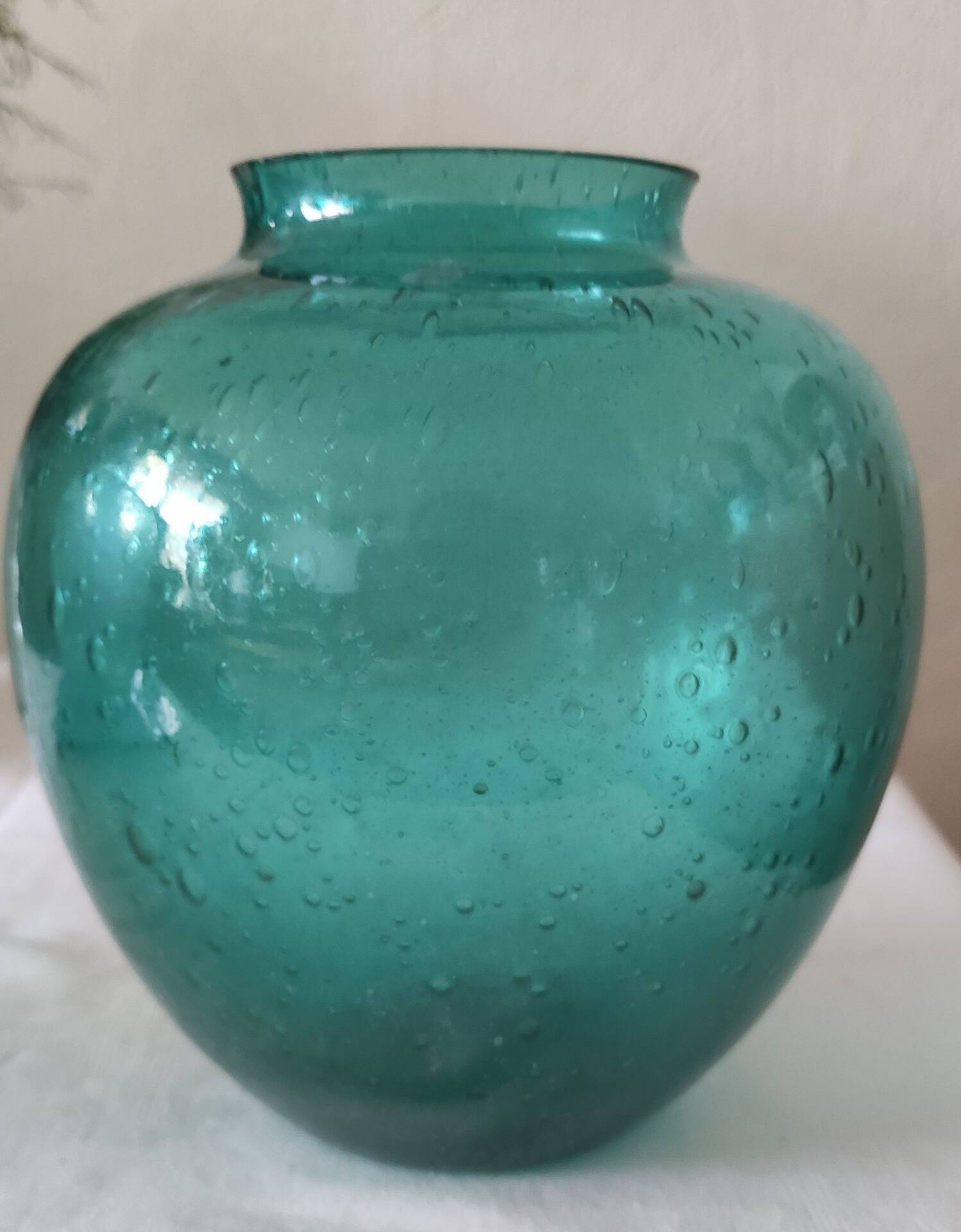 Blown glass round vase, vintage