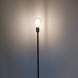 Bean tripod lamp