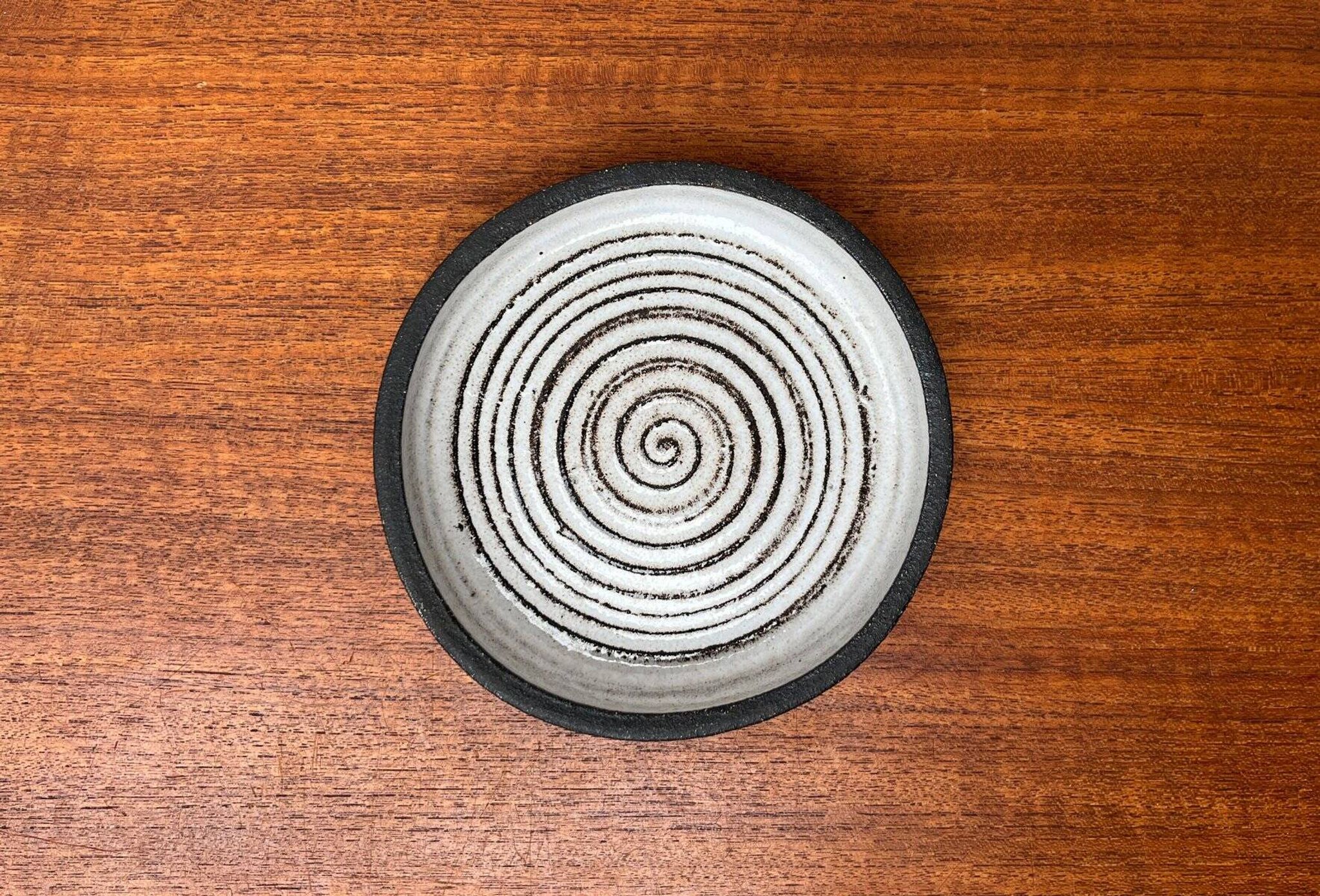 Studio pottery bowl from mid-century Danish Frank Keramik, 1960s.