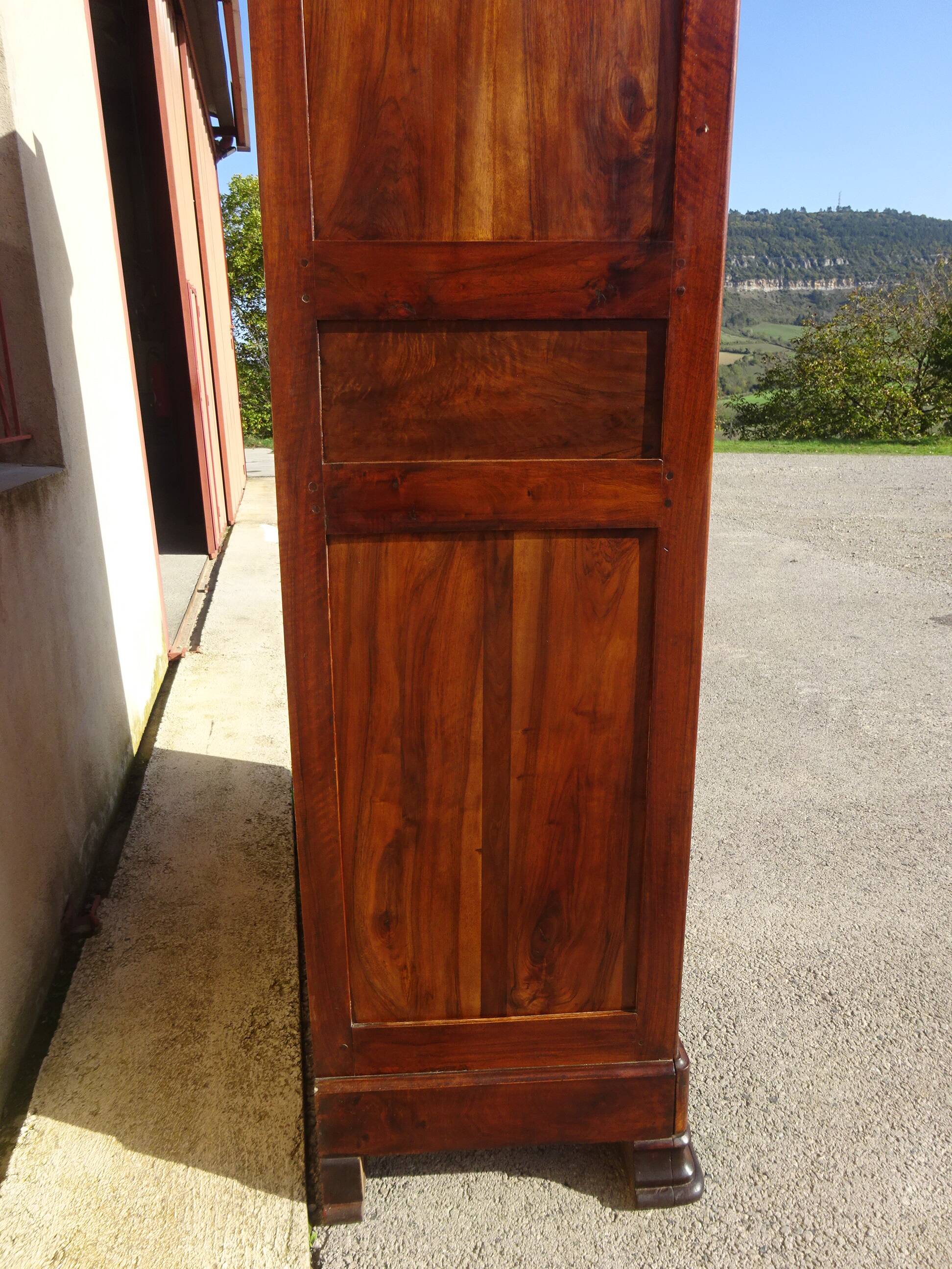 Very large Louis Philippe walnut wardrobe