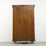 Armoire de mariée peinte à l'art populaire