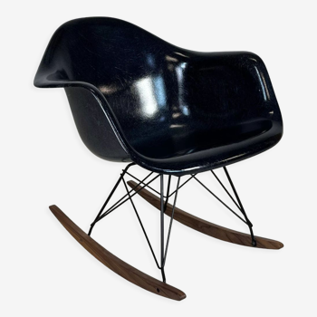 Eames Herman Miller 1950s RAR rocking chair in navy blue