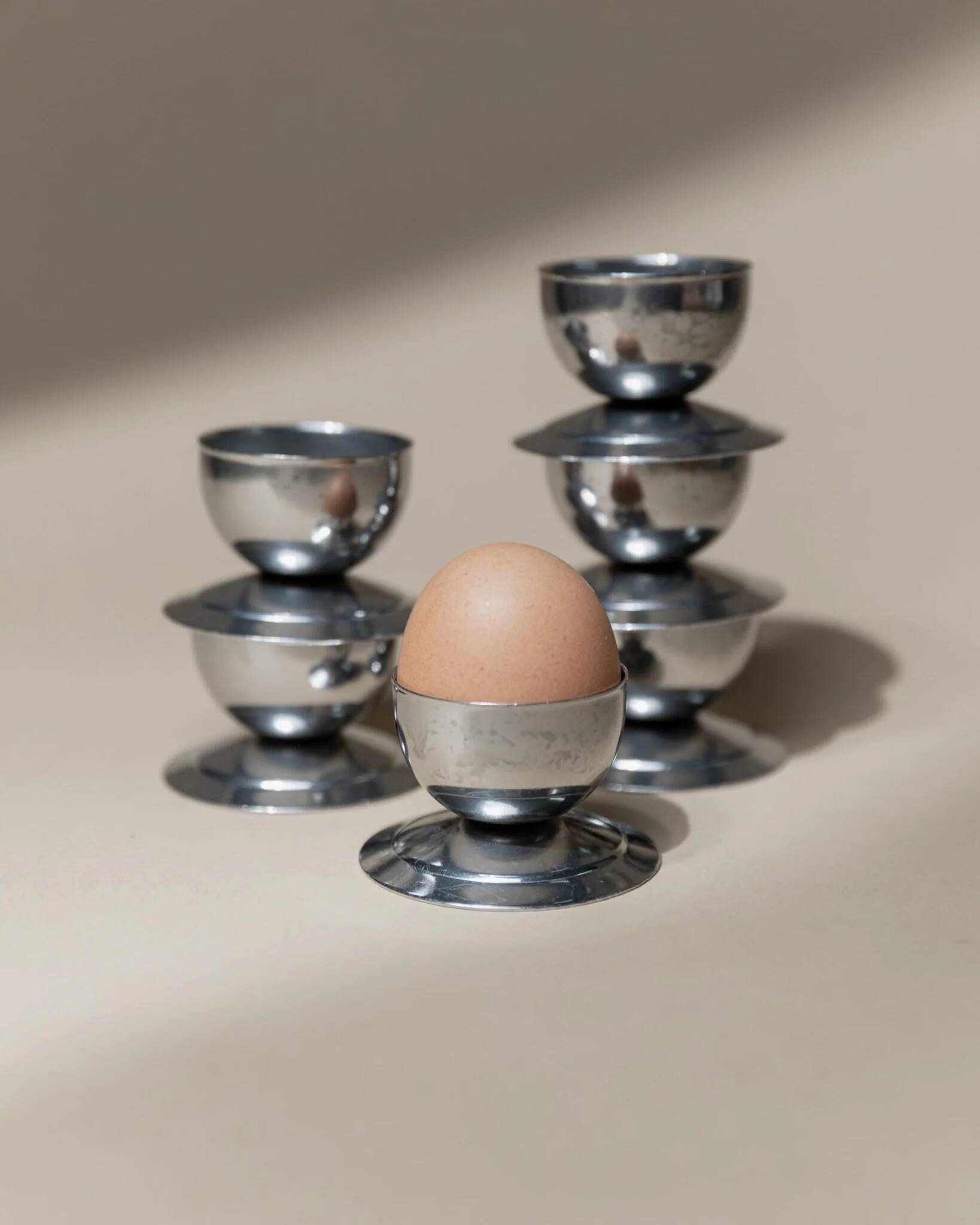 Ensemble de 6 coquetiers en acier inoxydable argenté – Décor de table vintage des années 1970, époque spatiale, Italie