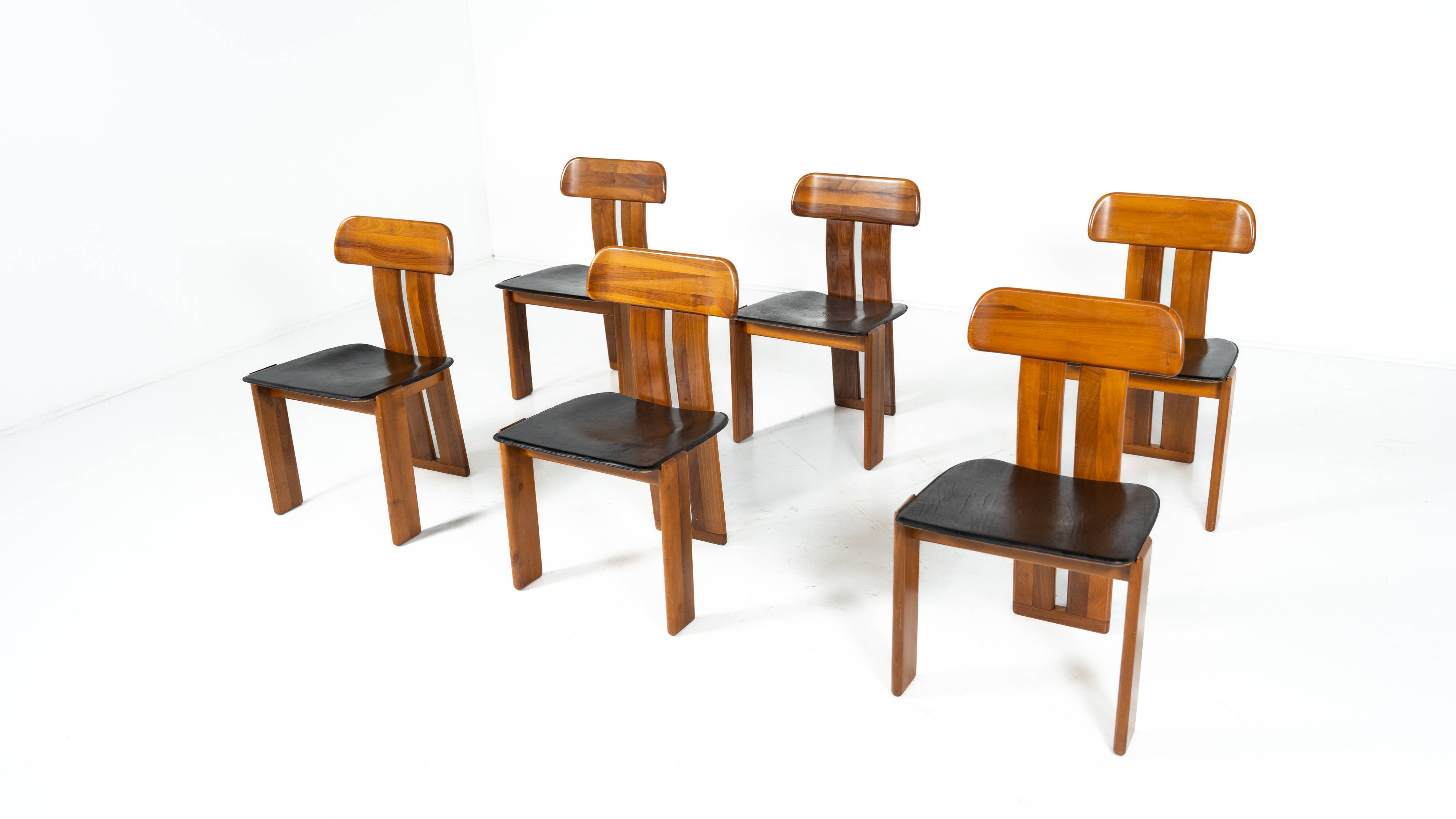 Set of 6 "Sapporo" chairs by Mario Marenco for Mobilgirgi, 1970.