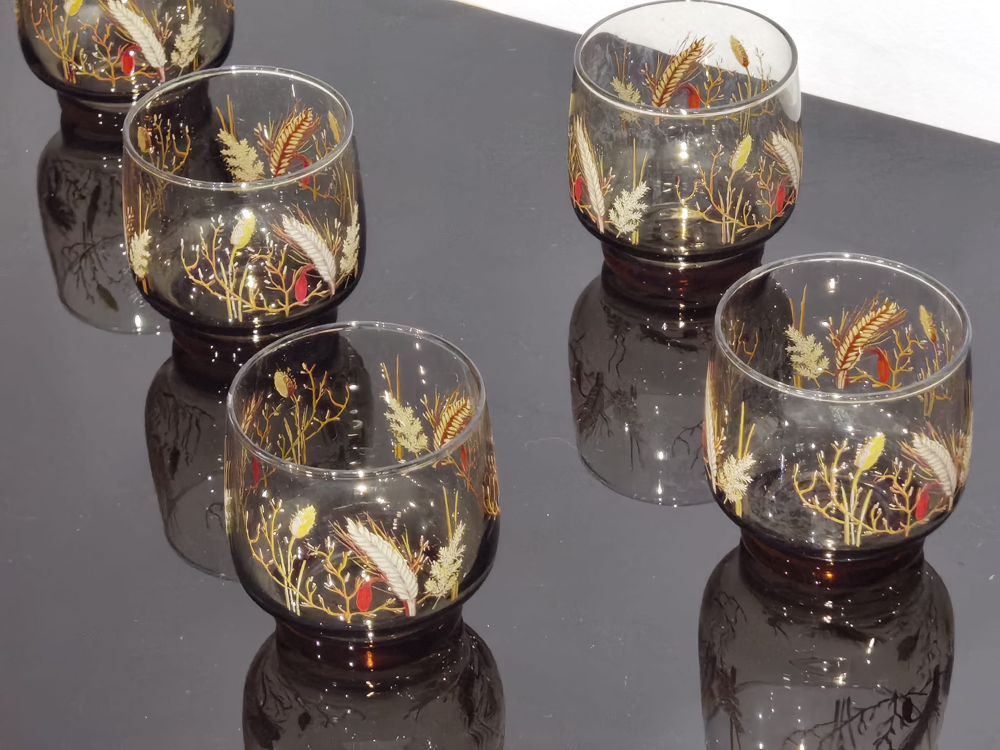 Set of 6 vintage Arcopal glasses in smoked glass country décor "ear of wheat"