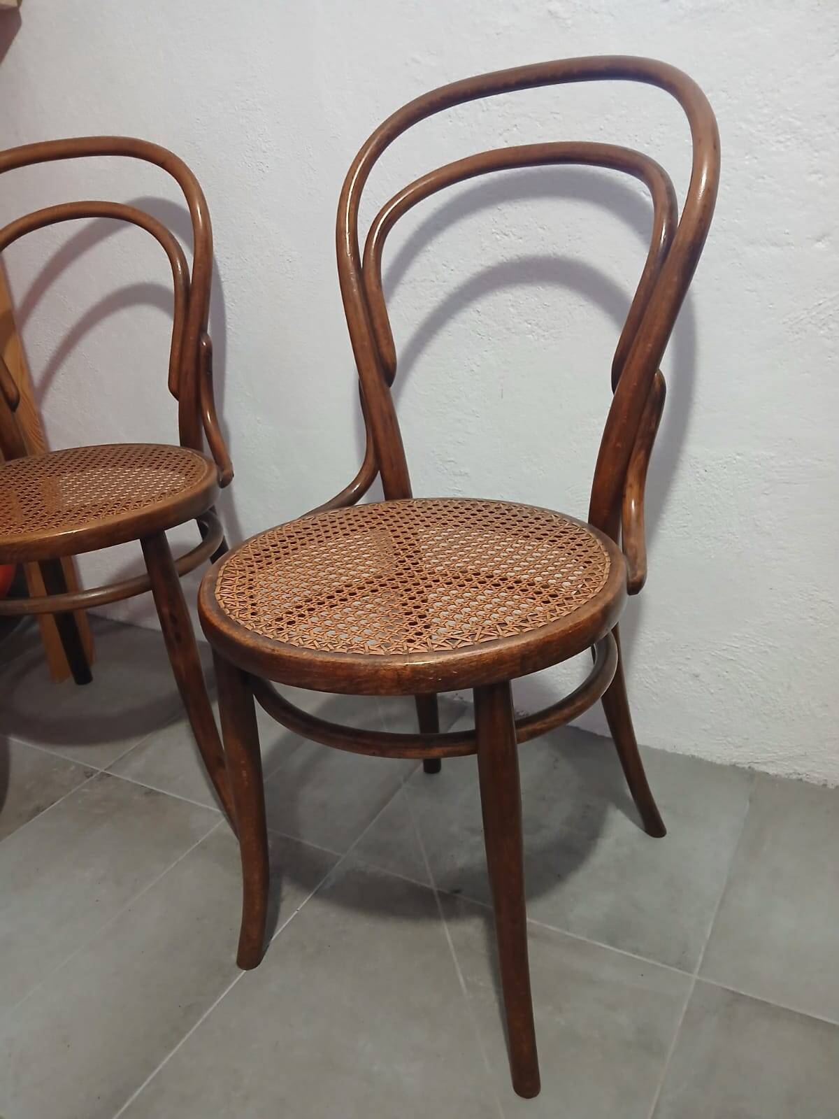 Set of 5 bentwood bistro chairs in THONET style no. 14