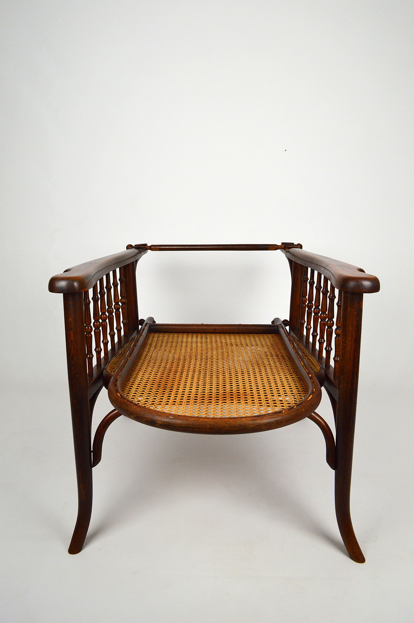 Fischel canned armchair with rack and pinion around 1910