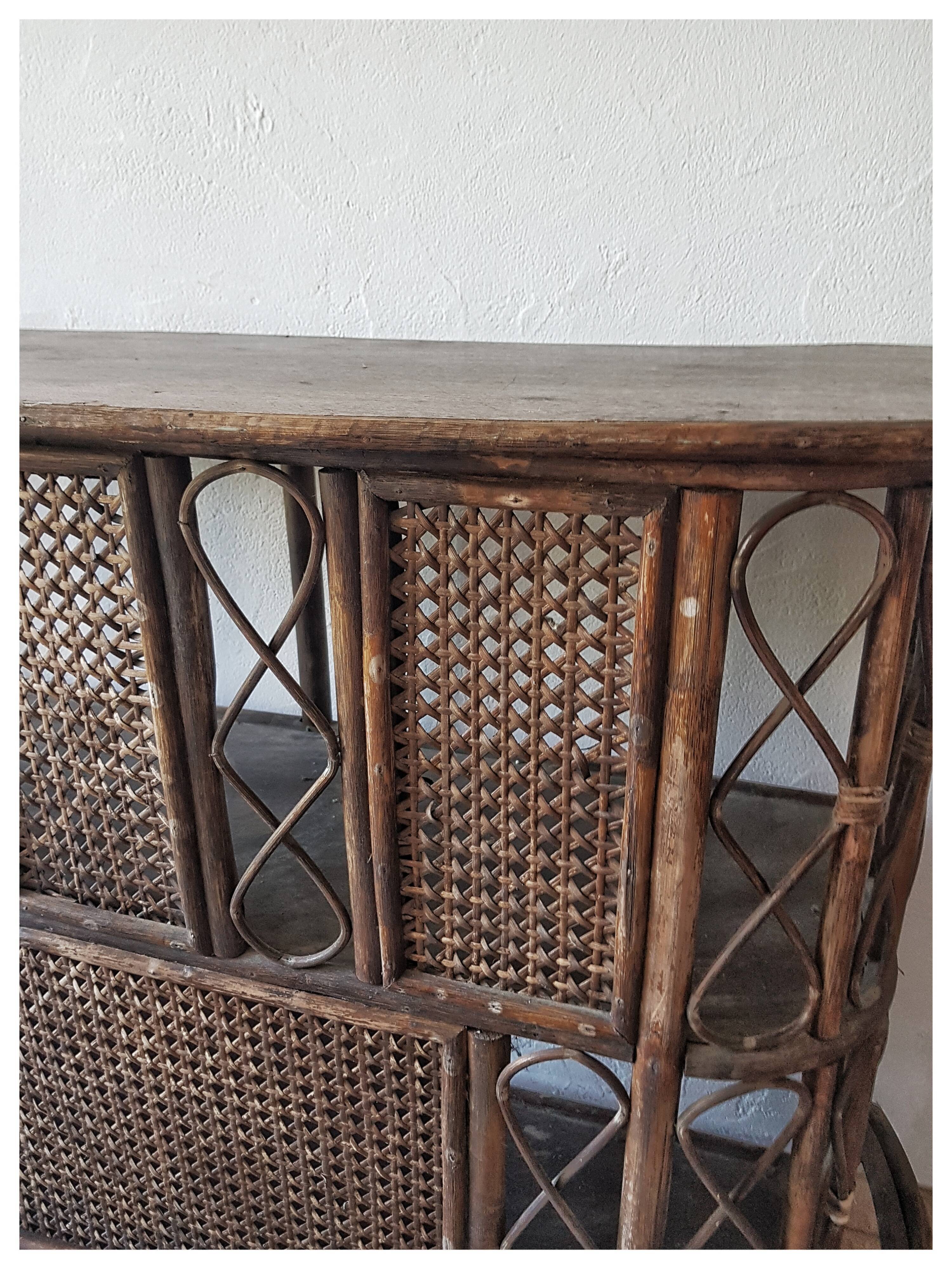 Vintage rattan bar