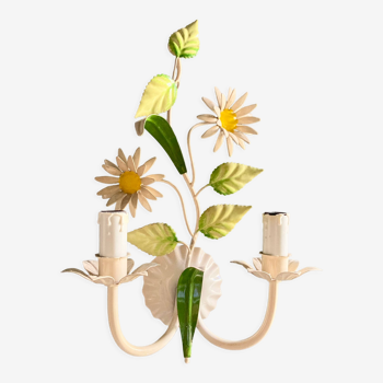 Daisy wall lamp with two arms