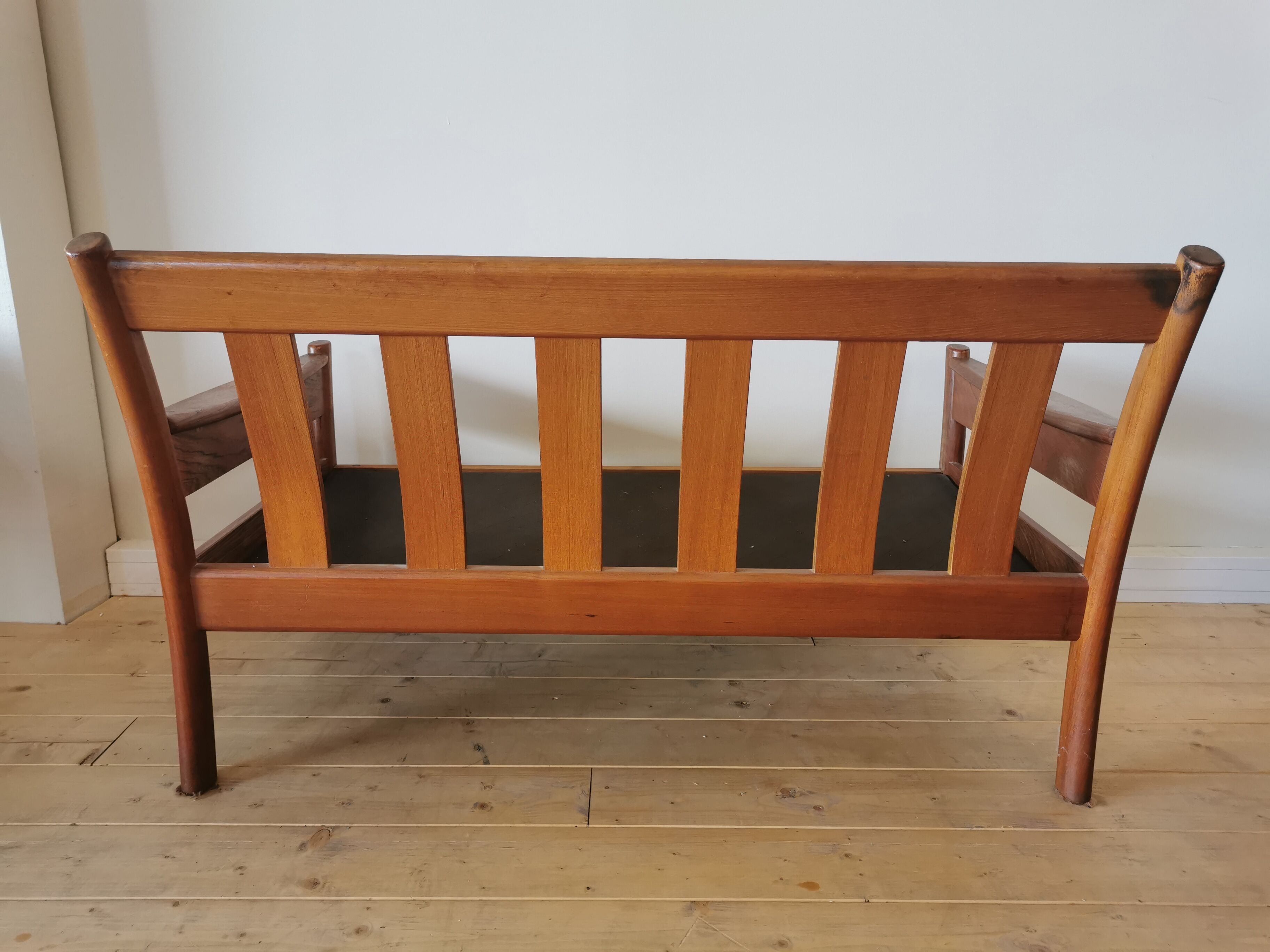 Dyrlund leather sofa from the 60s