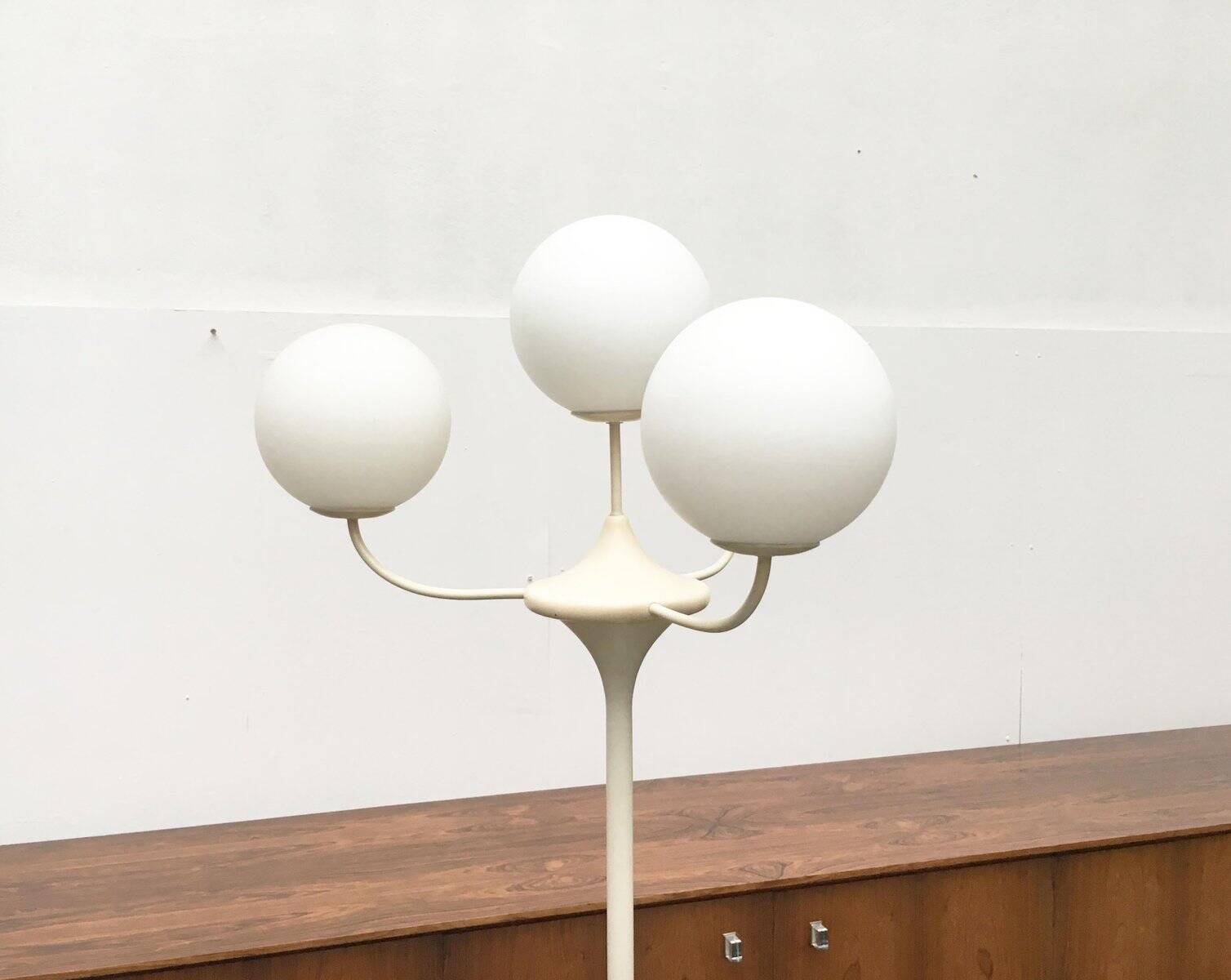 Lampe sur pied en verre et métal par E.R. Nele pour Temde, années 1960