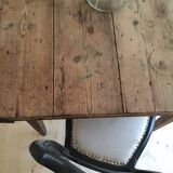 Farm table