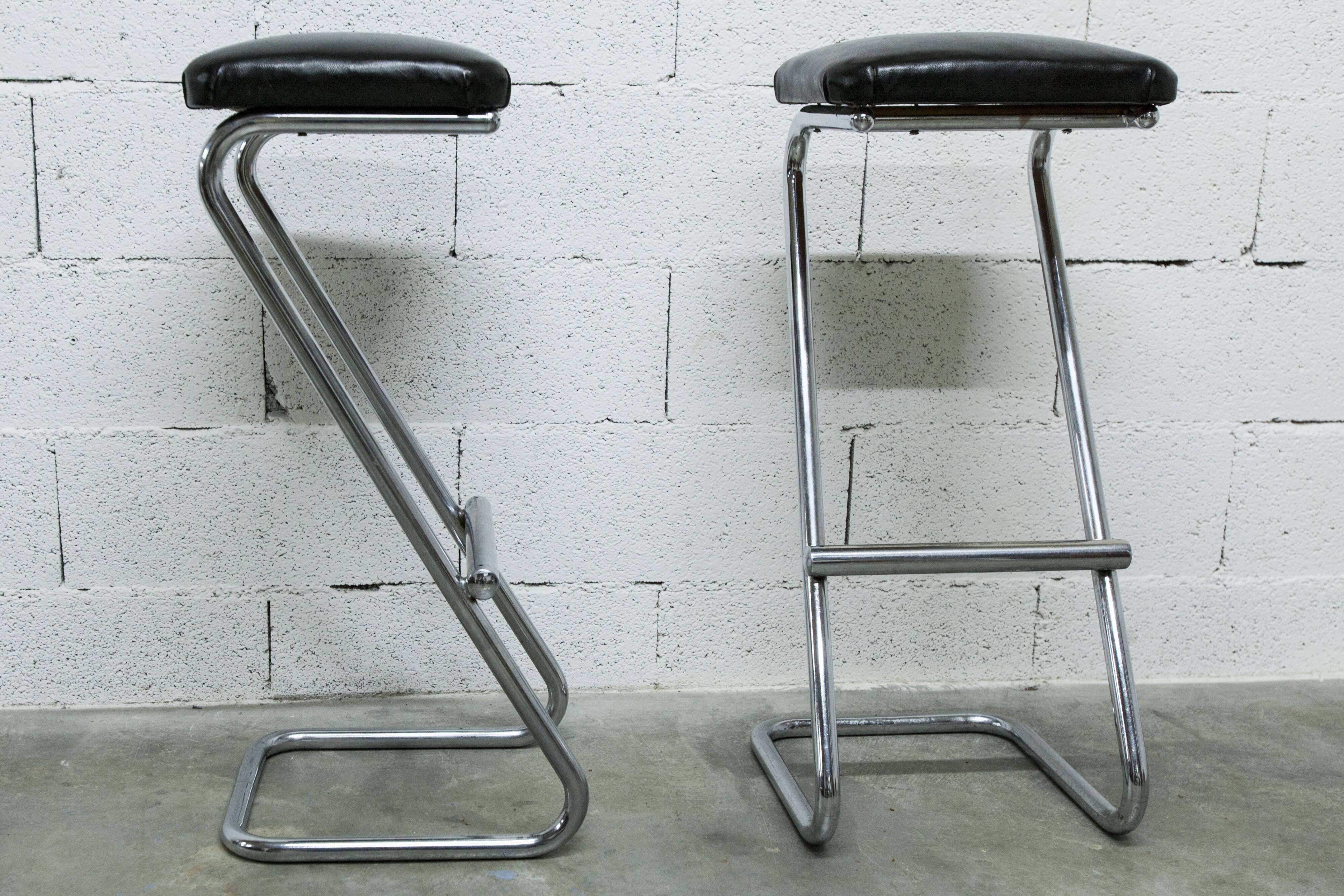 Paire de tabourets 1970 h80 en forme de Z