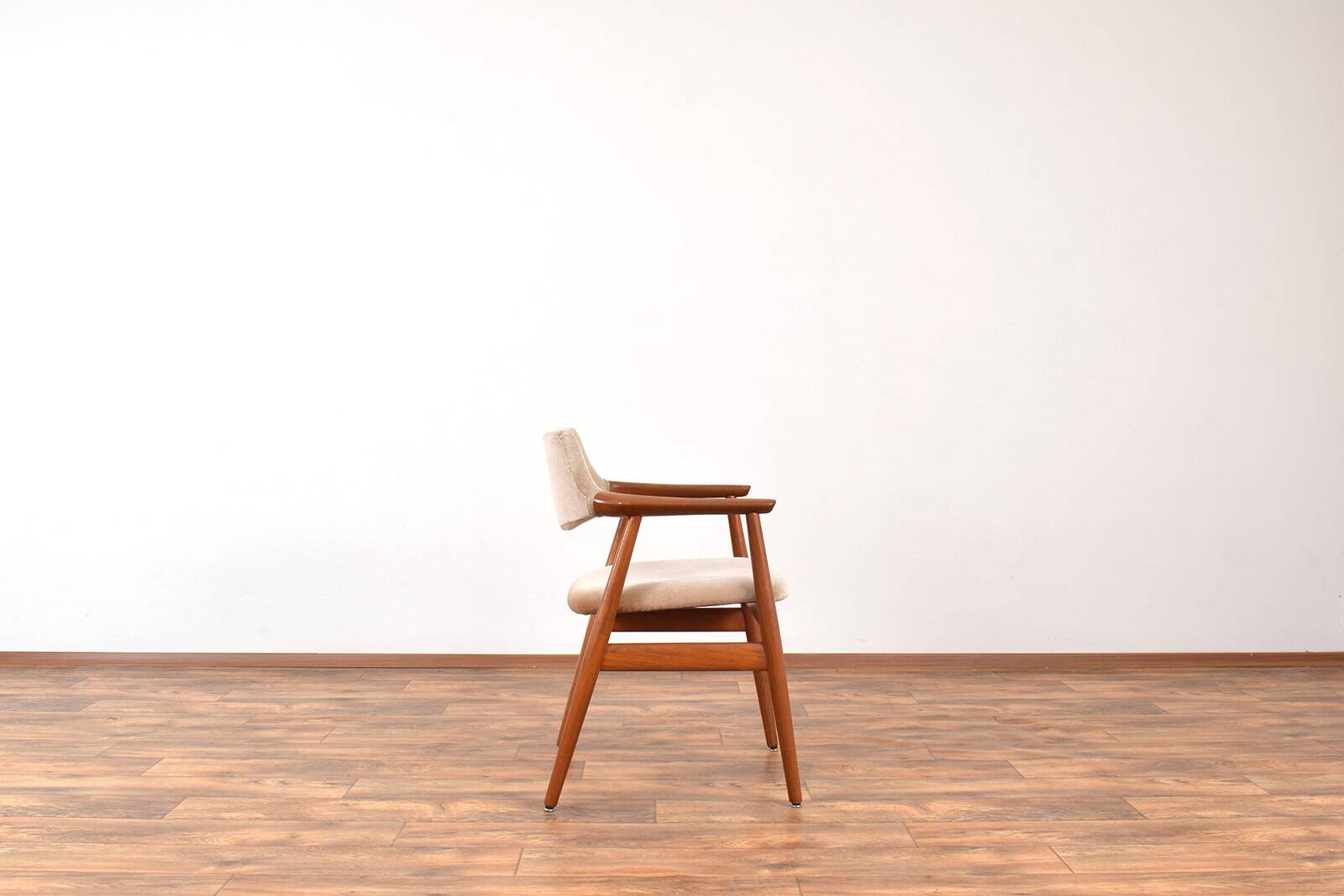 Mid-Century Danish Teak Armchair by Svend Åge Eriksen for Glostrup, 1960s.