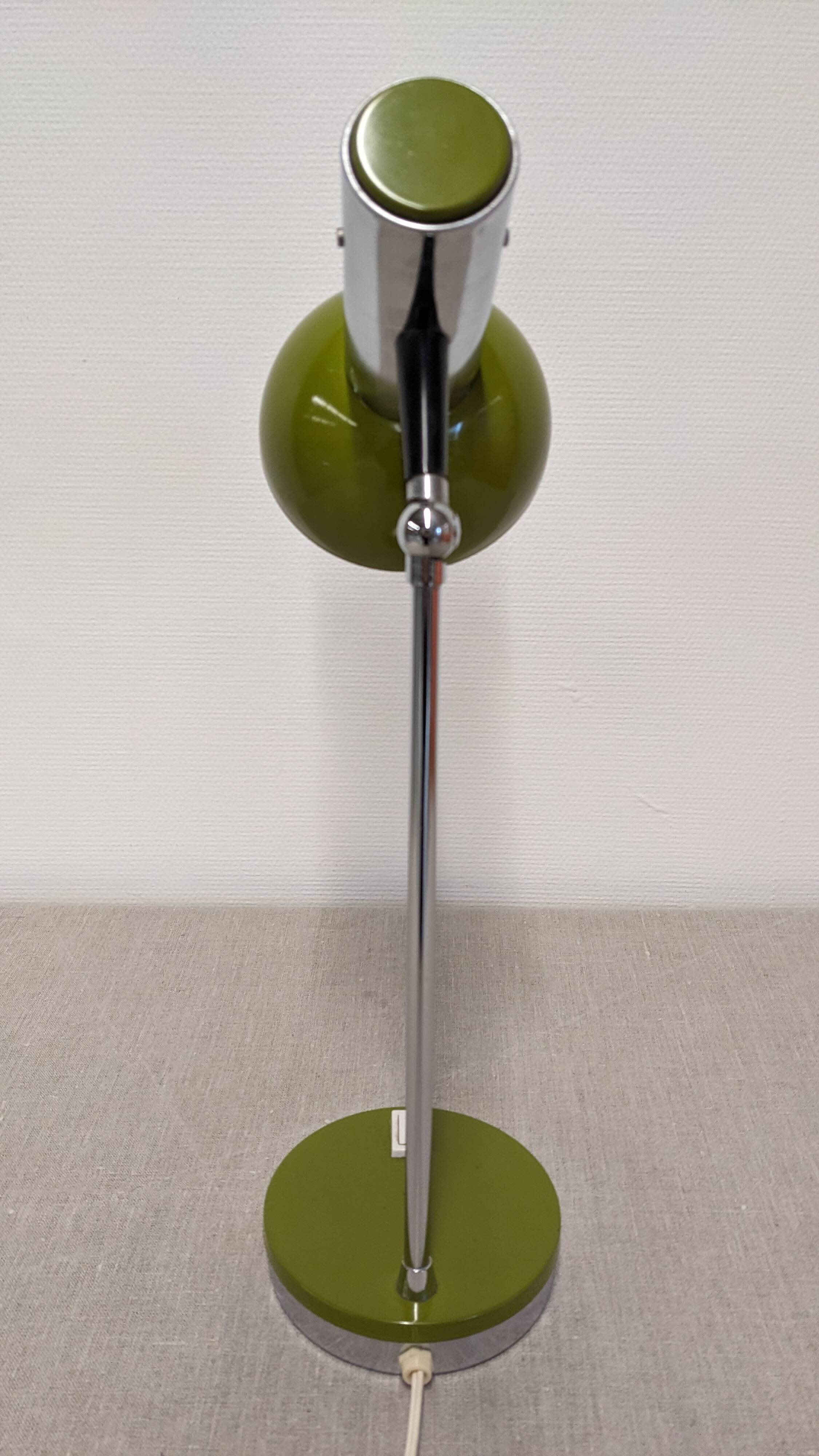 Lampe de bureau ou de chevet articulée, Italie vers 1970