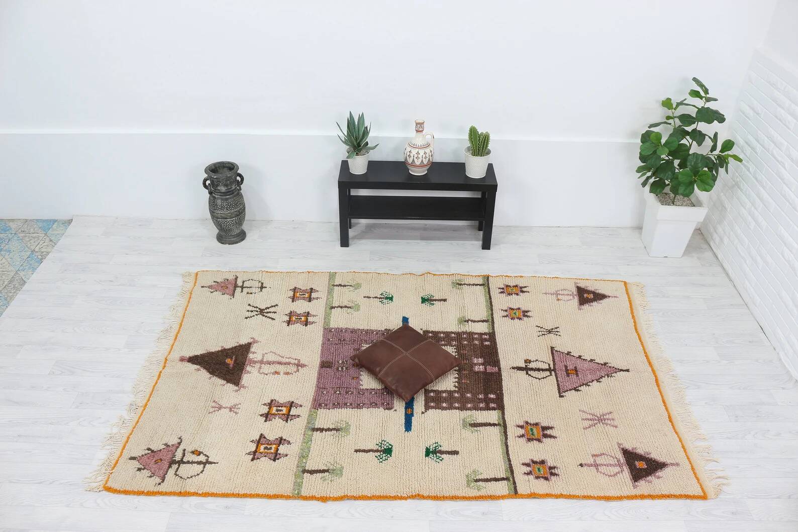 Berber rug, moroccan rugs and crafts 243 x 146 cm