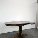 Round teak table with extension