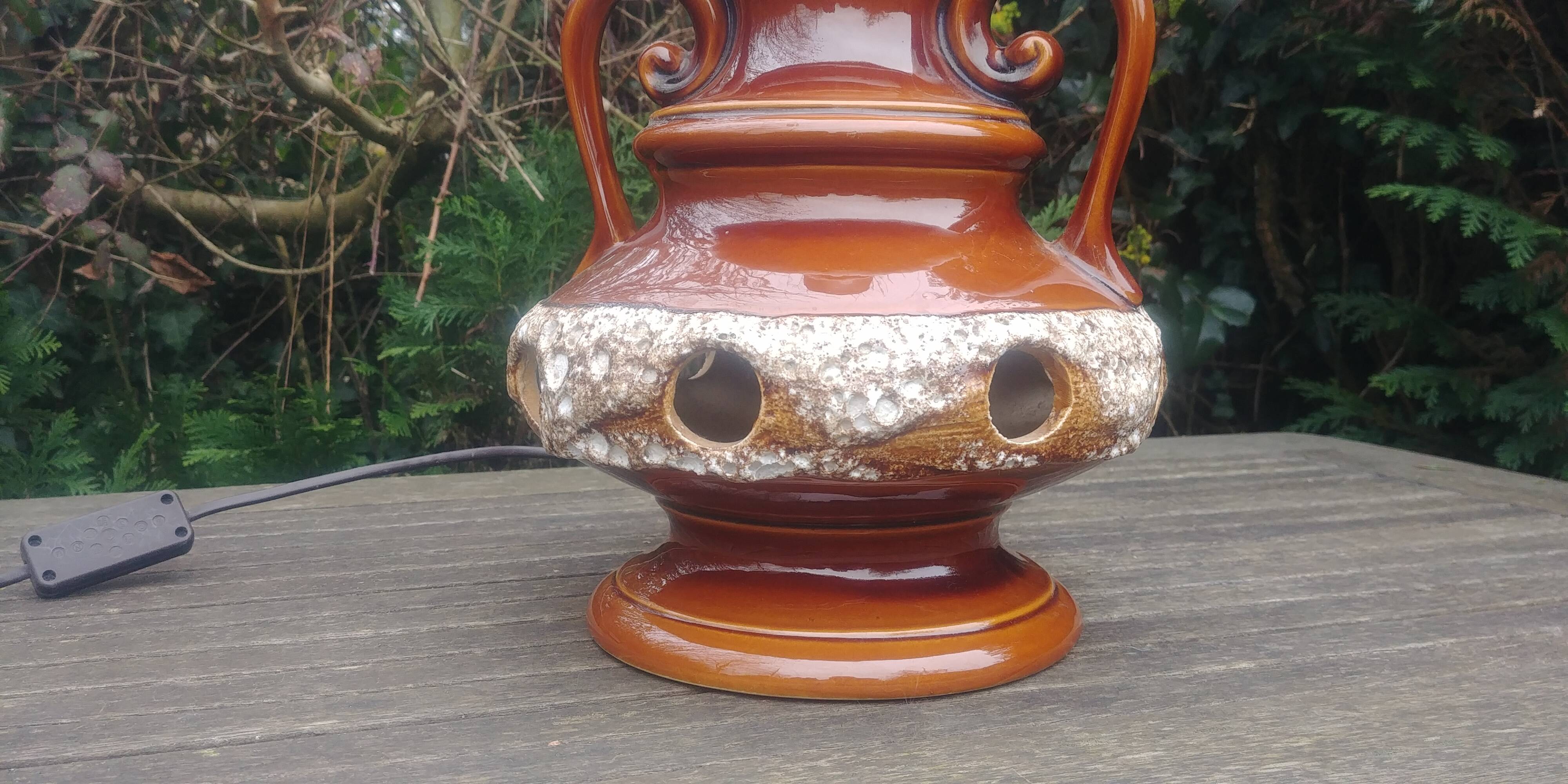 Vintage glazed ceramic lamp base from the 60s/70s with double lighting of medium size.